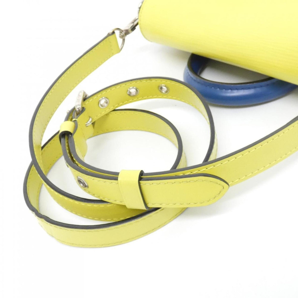 Louis Vuitton Pistache Yellow Leather Handbag (Pre-Owned)