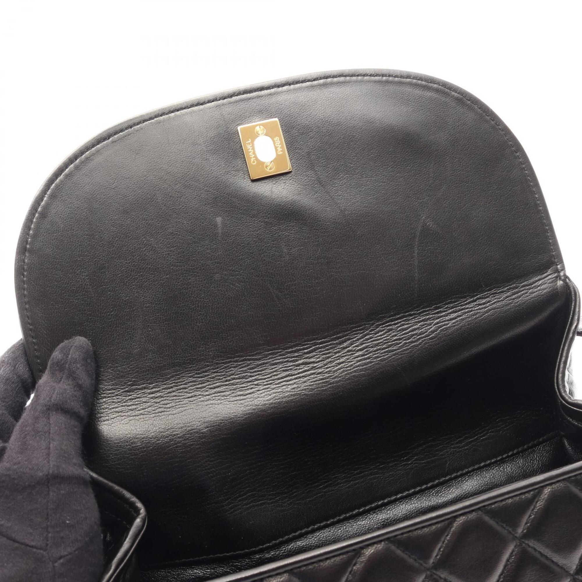 Chanel Black Leather Handbag Shoulder Bag (Pre-Owned)