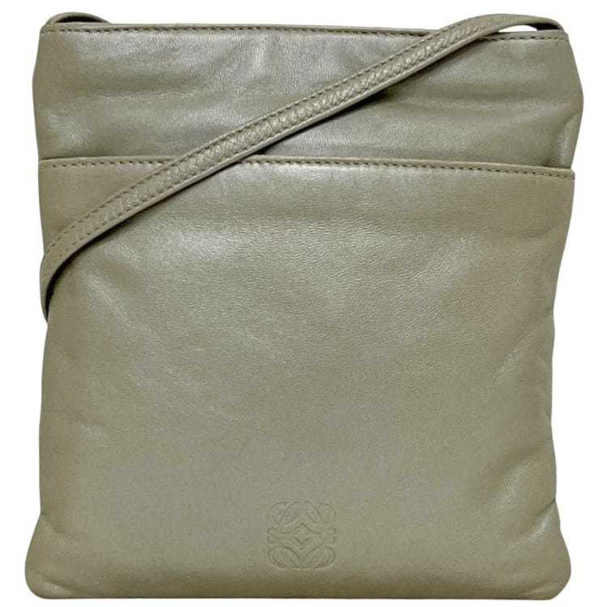 Loewe Metallic Silver Nappa Leather Pochette Shoulder Bag (Pre-Owned)