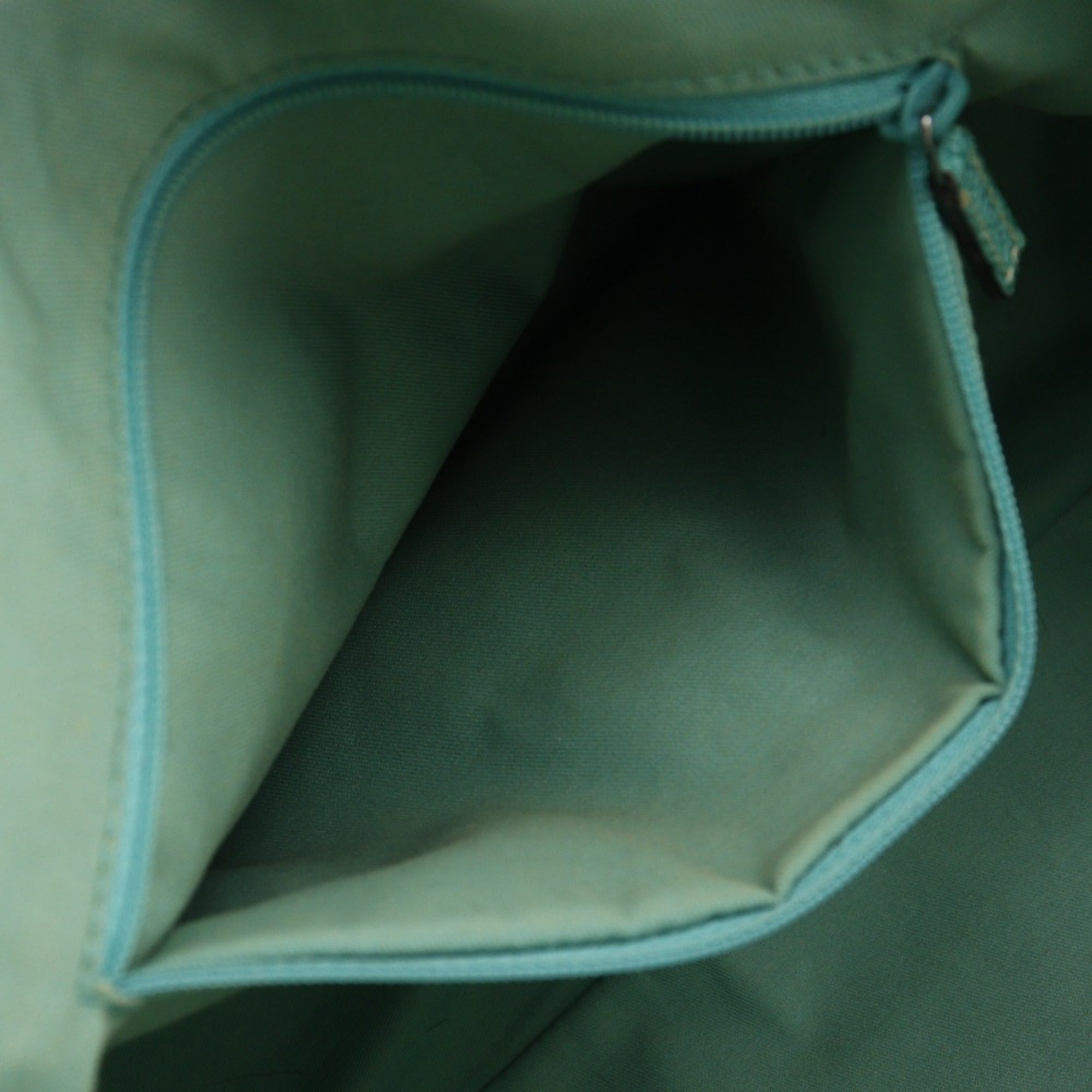 Gucci Gg Canvas Beige Green Gg Canvas Tote Bag (Pre-Owned)