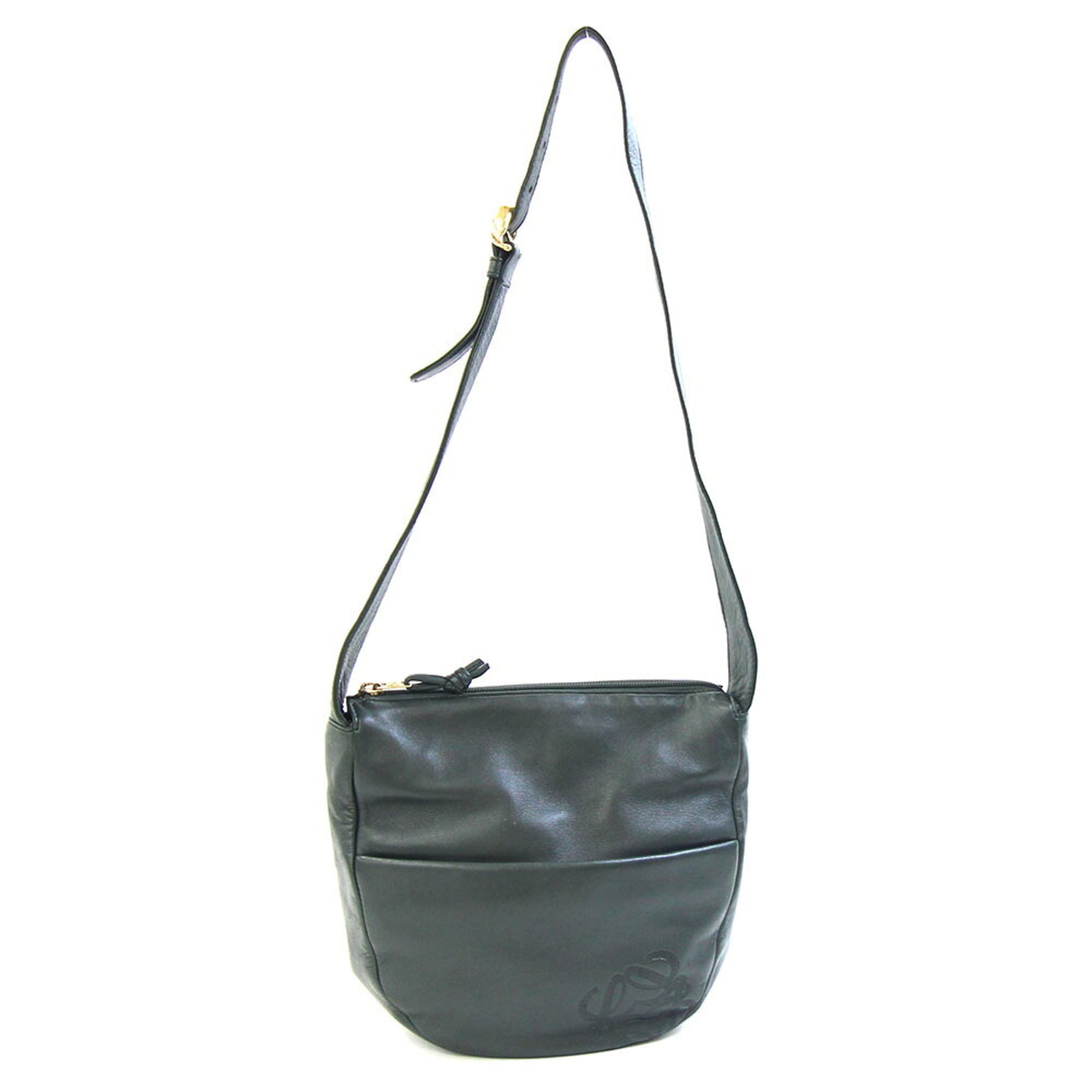 Loewe Green Leather Shoulder Bag (Pre-Owned)