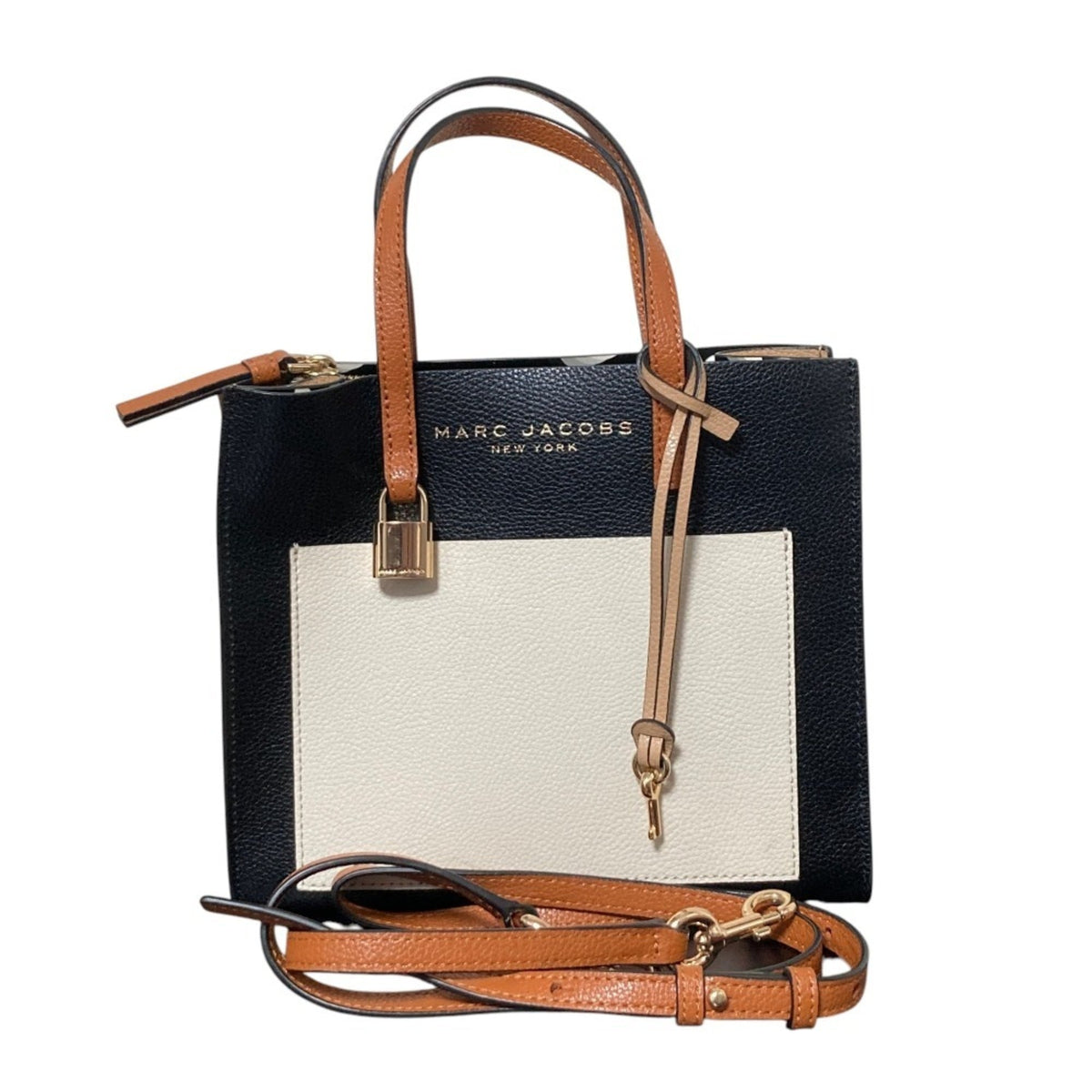 Marc Jacobs Black Tote Bag (Pre-Owned)