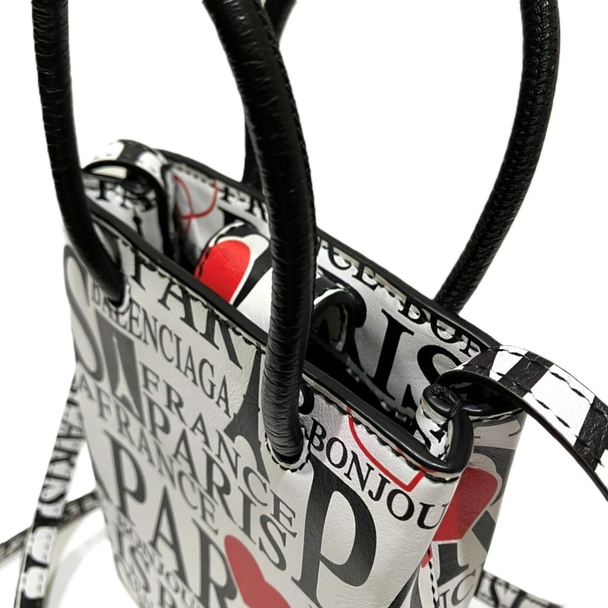 Balenciaga White Leather Handbag (Pre-Owned)