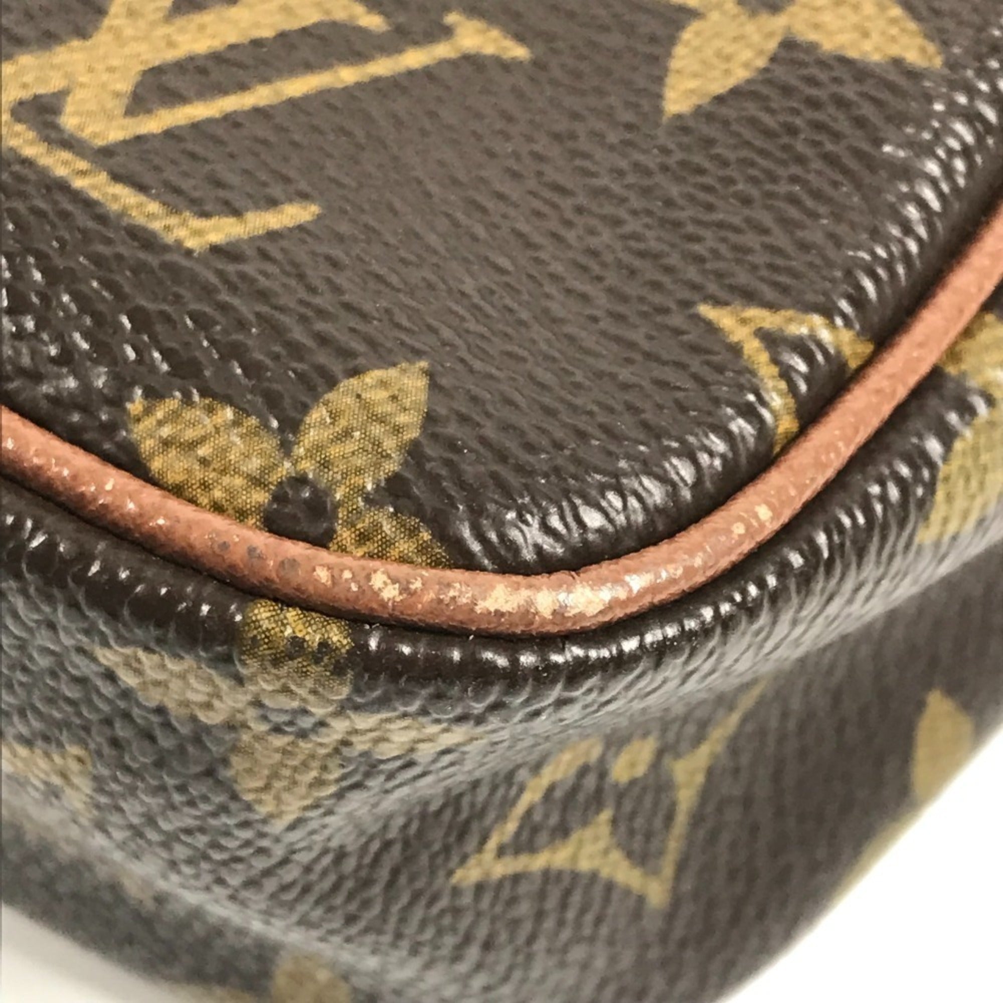 Louis Vuitton Brown Monogram Canvas Pochette Shoulder Bag (Pre-Owned)