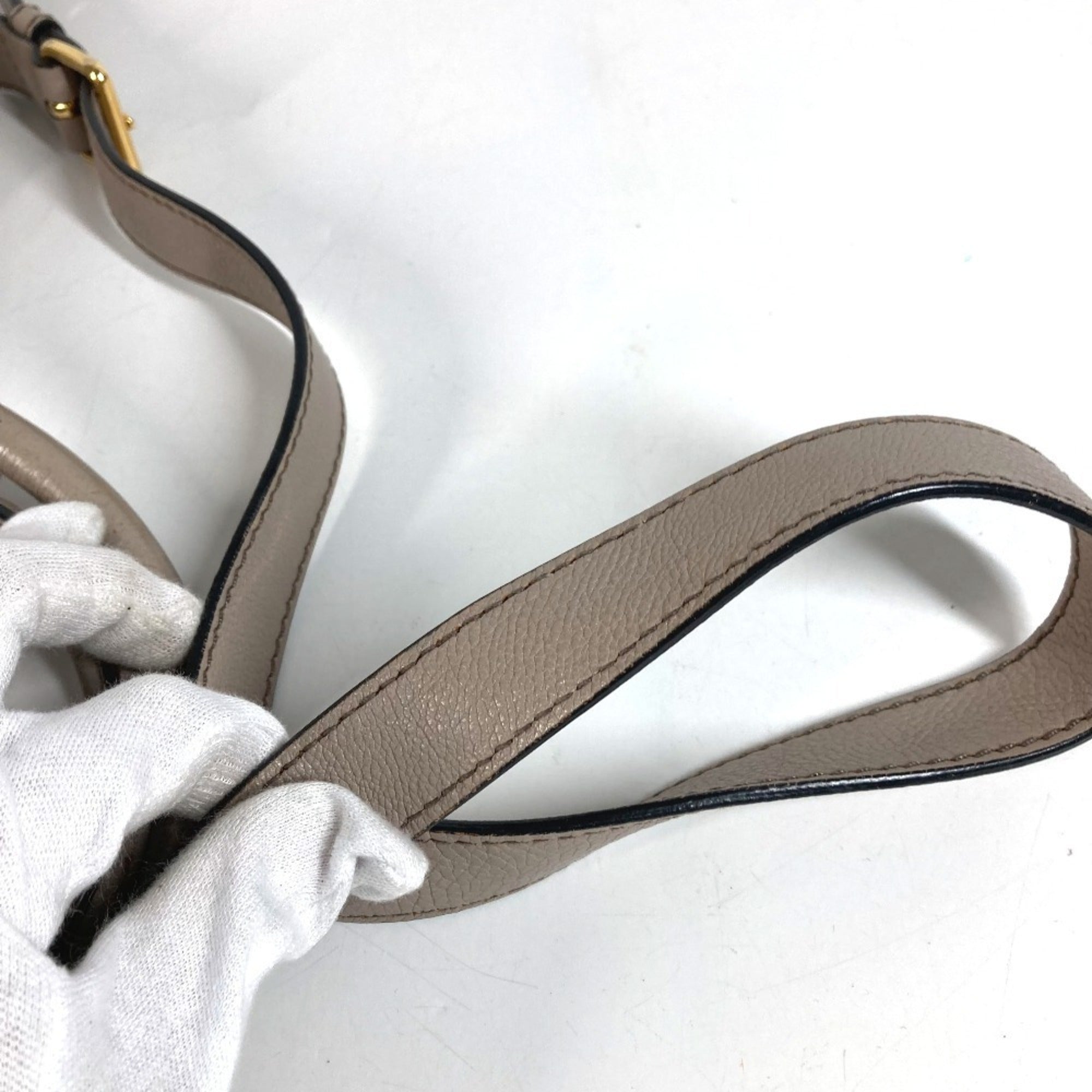 Prada Beige Leather Handbag Shoulder Bag Tote Bag (Pre-Owned)