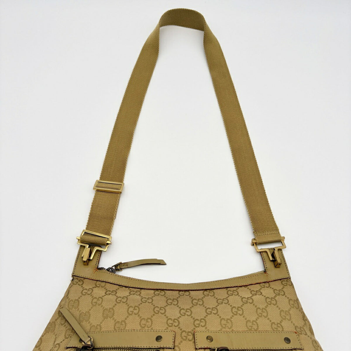 Gucci Gg Canvas Beige Gg Canvas Leather Shoulder Bag (Pre-Owned)