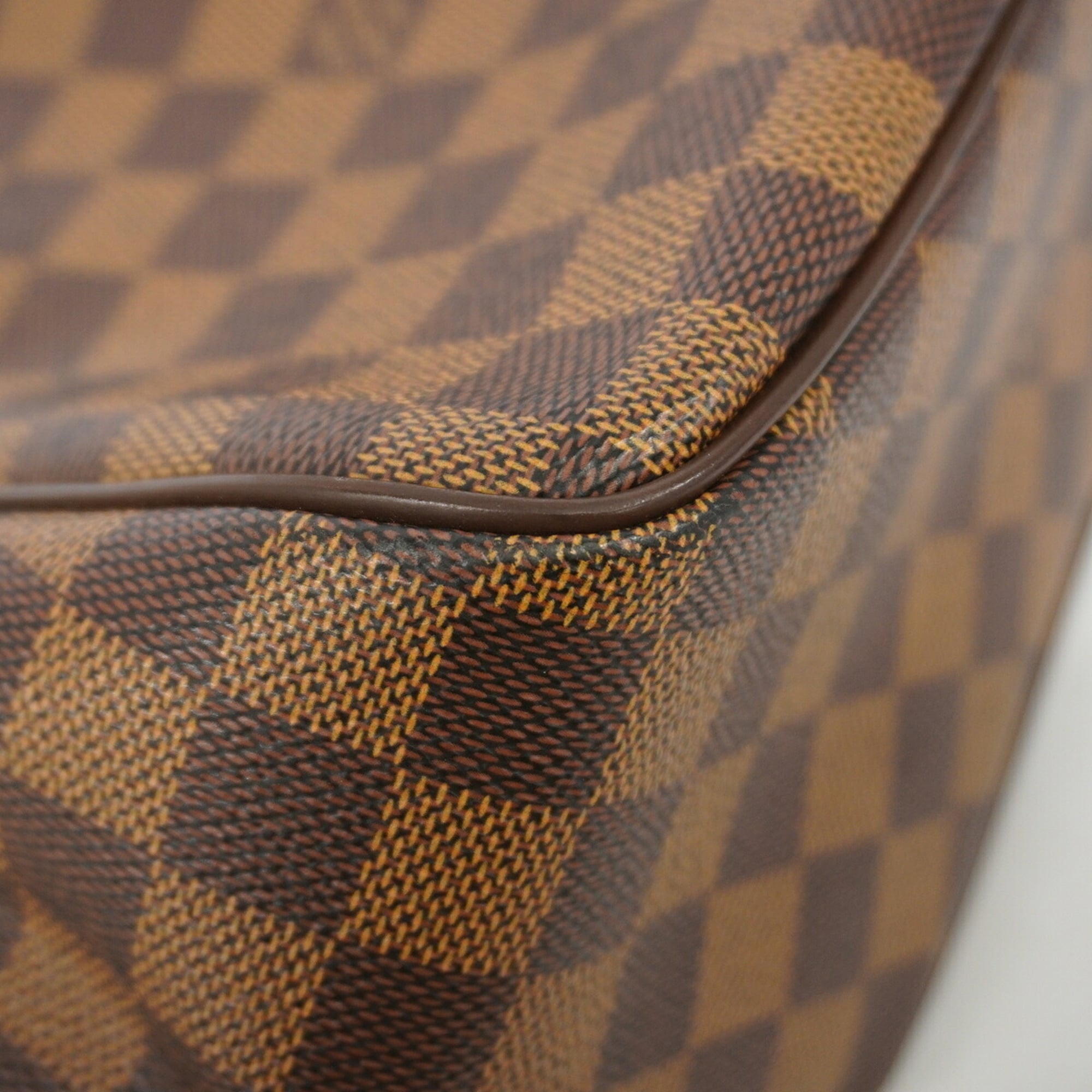 Louis Vuitton Ebene Handbag (Pre-Owned)