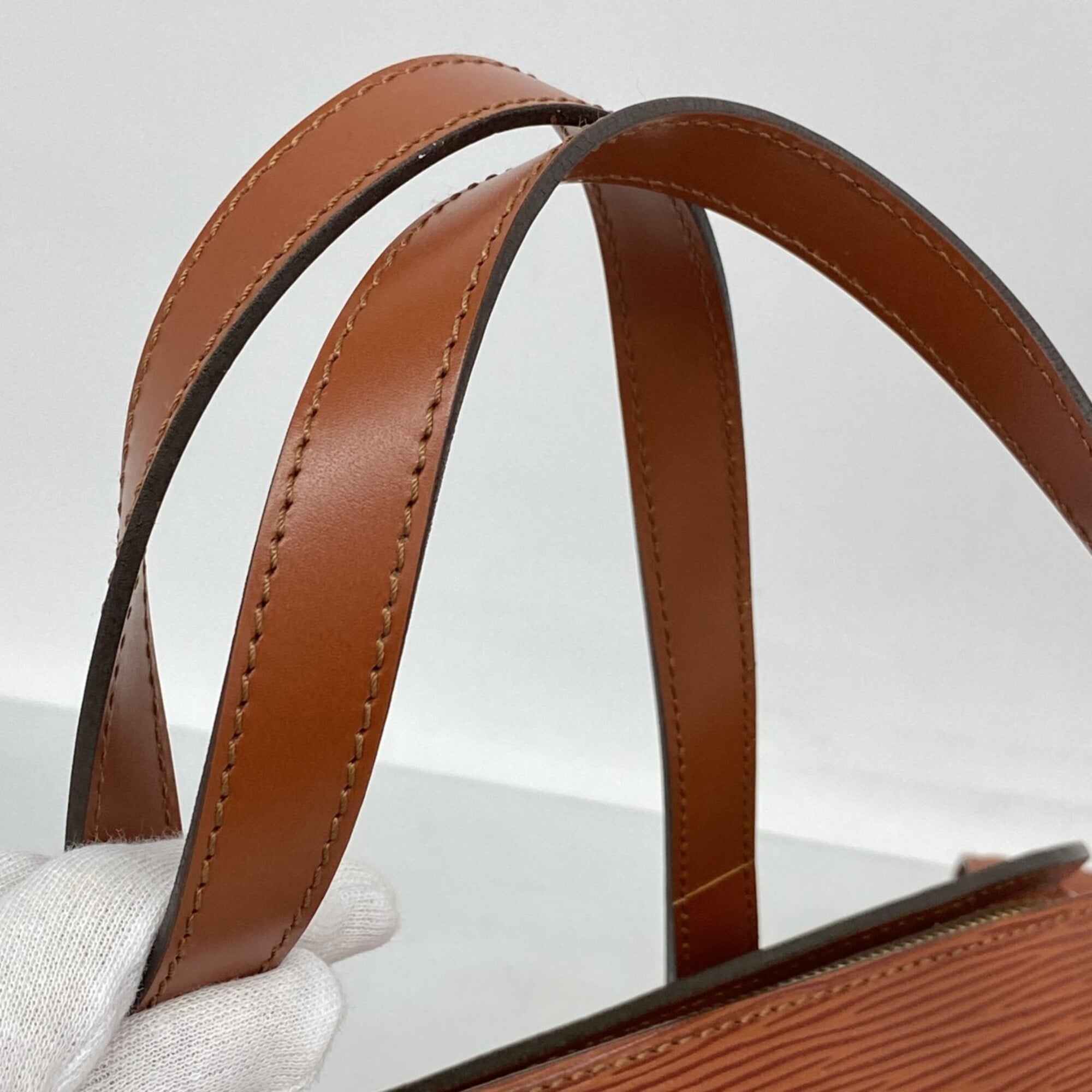 Louis Vuitton Kenyan Brown Handbag (Pre-Owned)