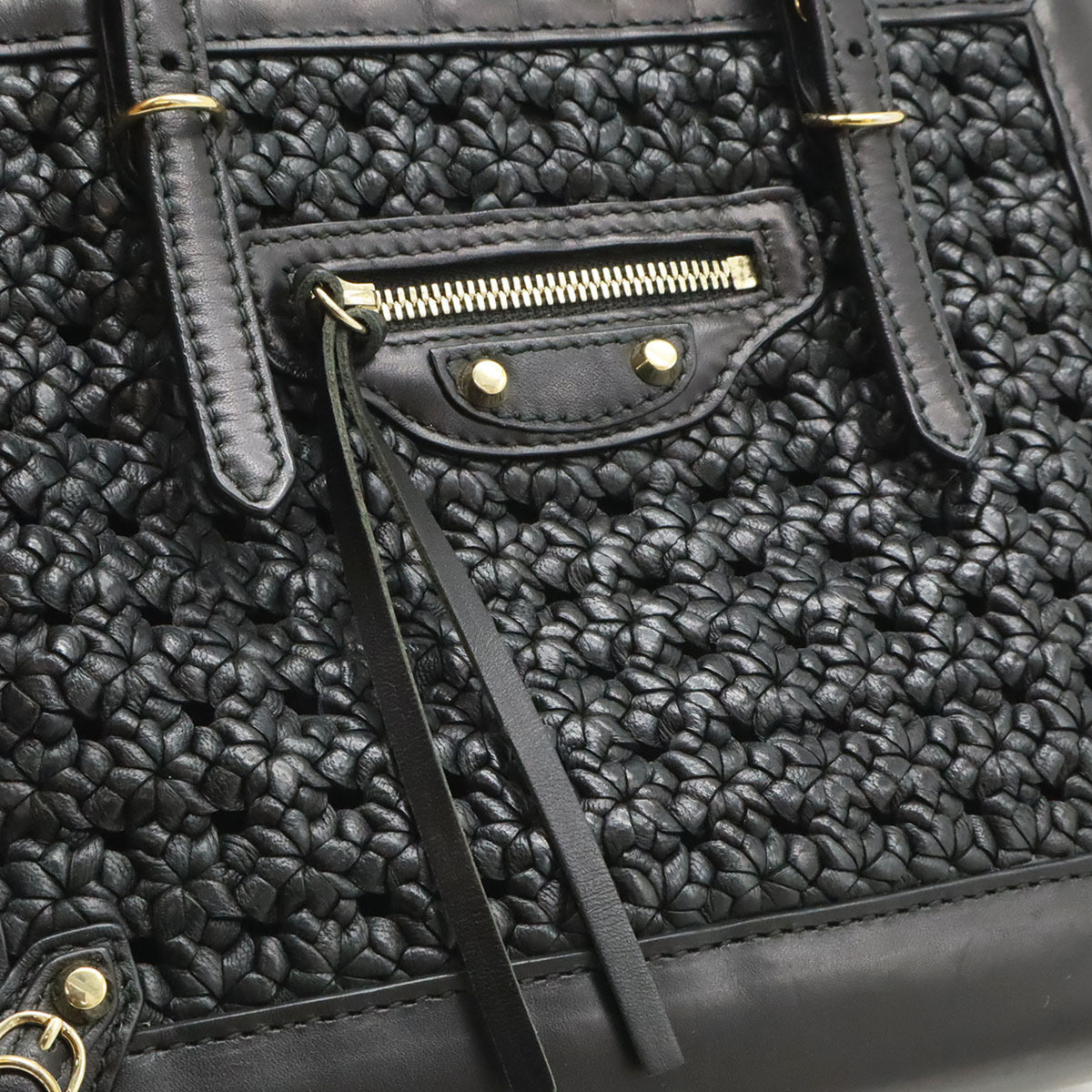 Balenciaga Black Leather Handbag Shoulder Bag (Pre-Owned)