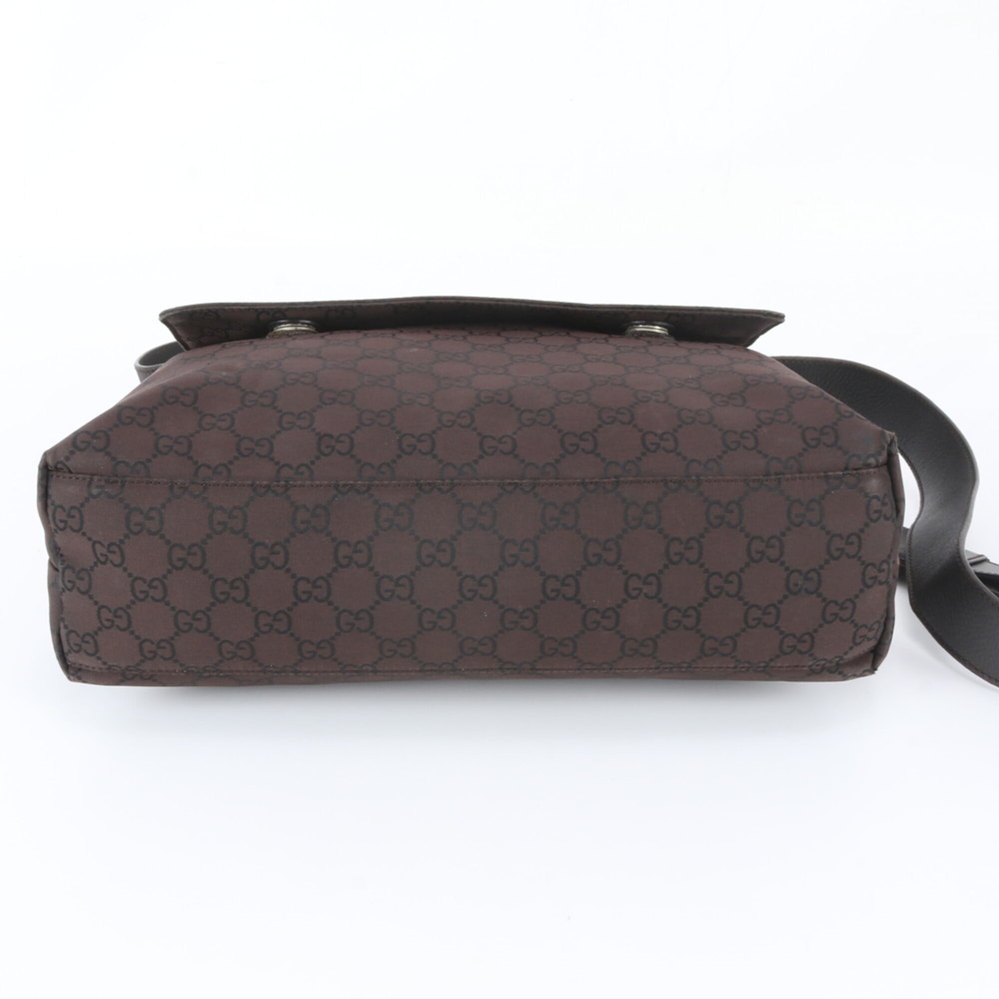 Gucci Brown Leather Nylon Messenger Bag Shoulder Bag (Pre-Owned)