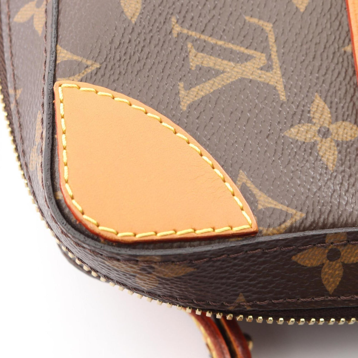 Louis Vuitton Brown Monogram Monogram Handbag Shoulder Bag (Pre-Owned)