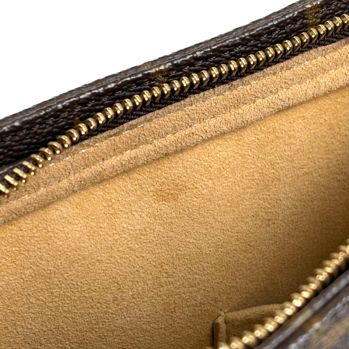 Louis Vuitton Brown Monogram Shoulder Bag (Pre-Owned)