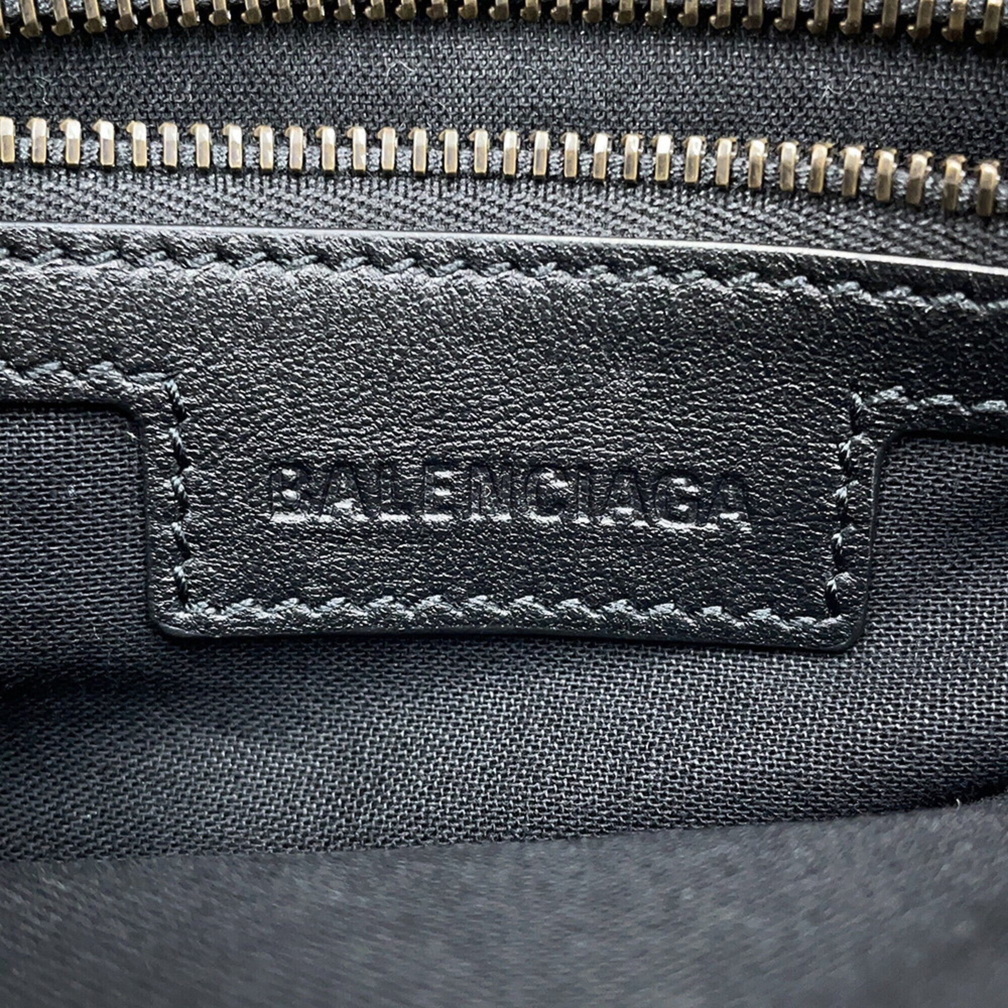 Balenciaga White Leather Handbag Shoulder Bag (Pre-Owned)