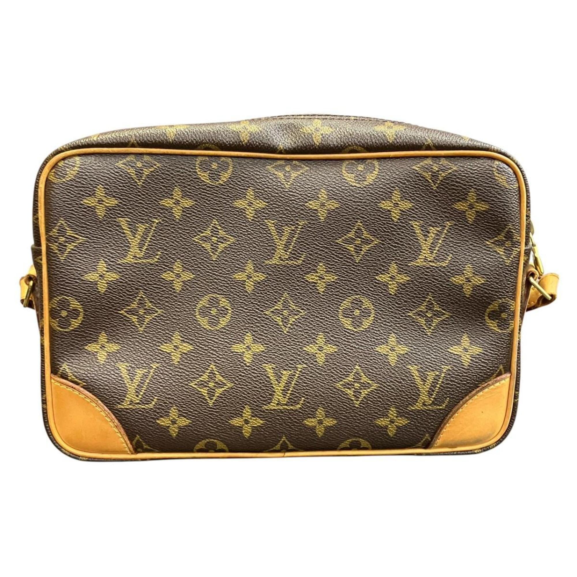 Louis Vuitton Monogram Brown Monogram Shoulder Bag (Pre-Owned)