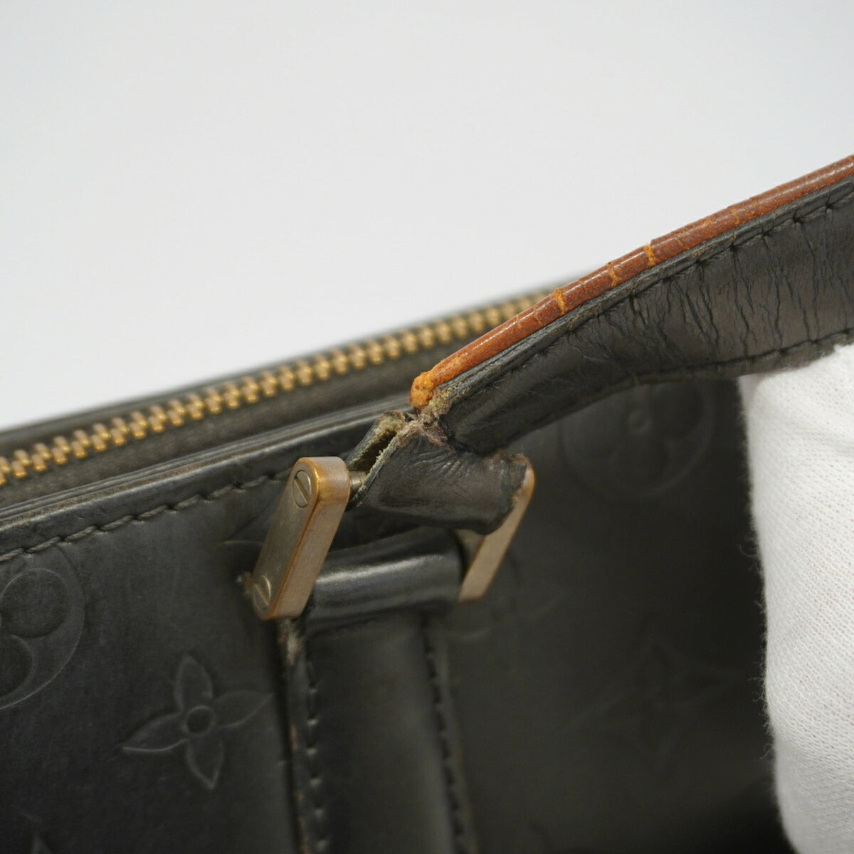 Louis Vuitton Noir Tote Bag (Pre-Owned)