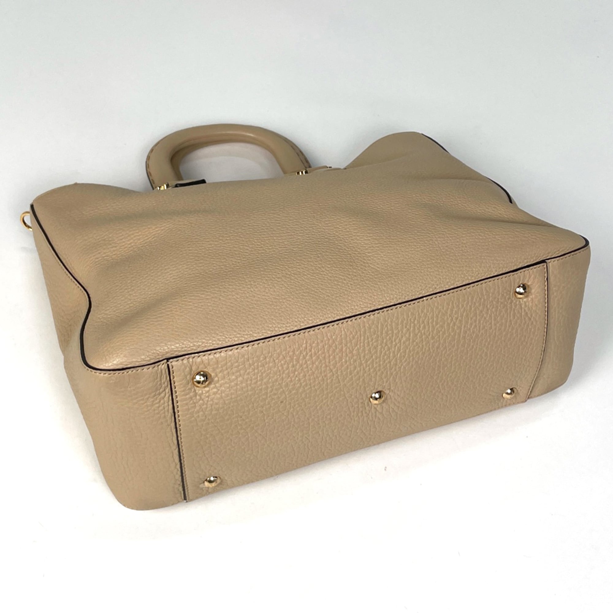 Fendi Beige Leather Tote Bag (Pre-Owned)