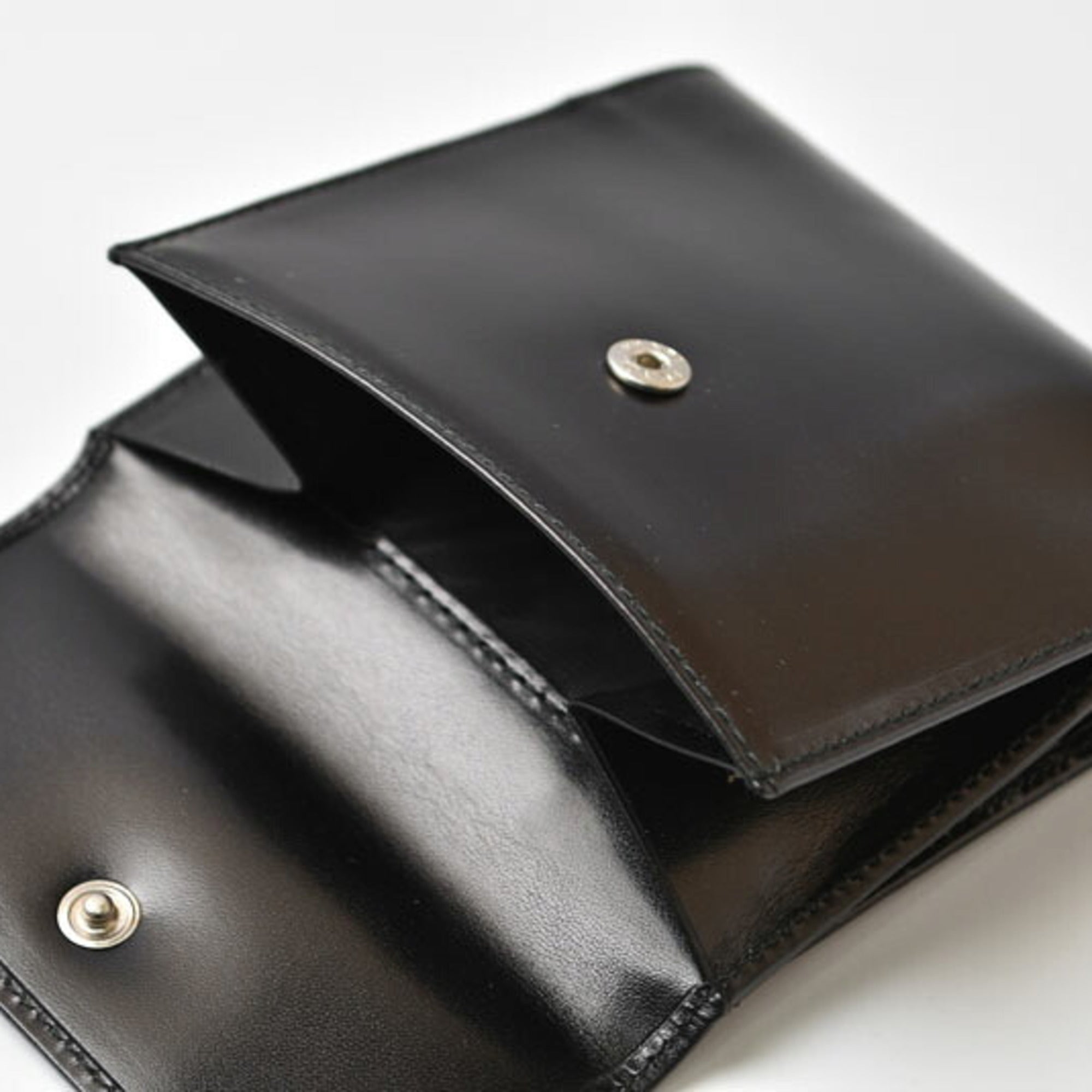 Prada Black Nero Leather Wallet (Tri-Fold) (Pre-Owned)