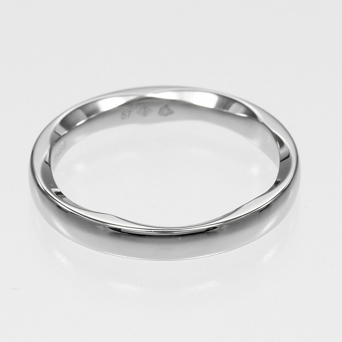 Chanel Silver Platinum 950 Band Ring (Pre-Owned)