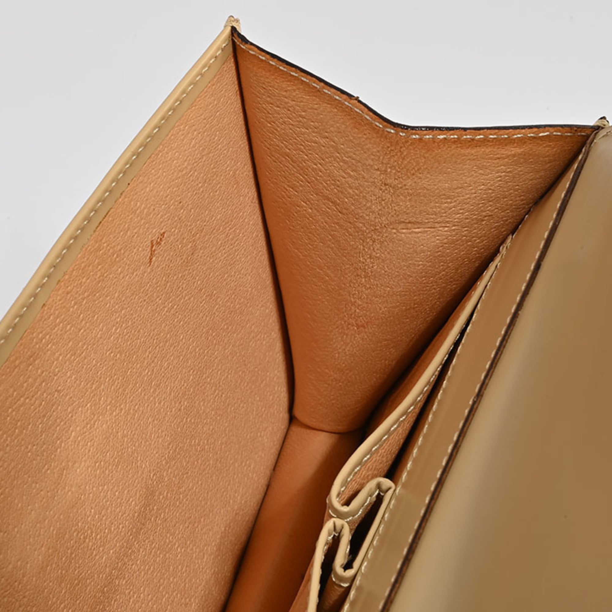 Celine Beige Leather Handbag (Pre-Owned)