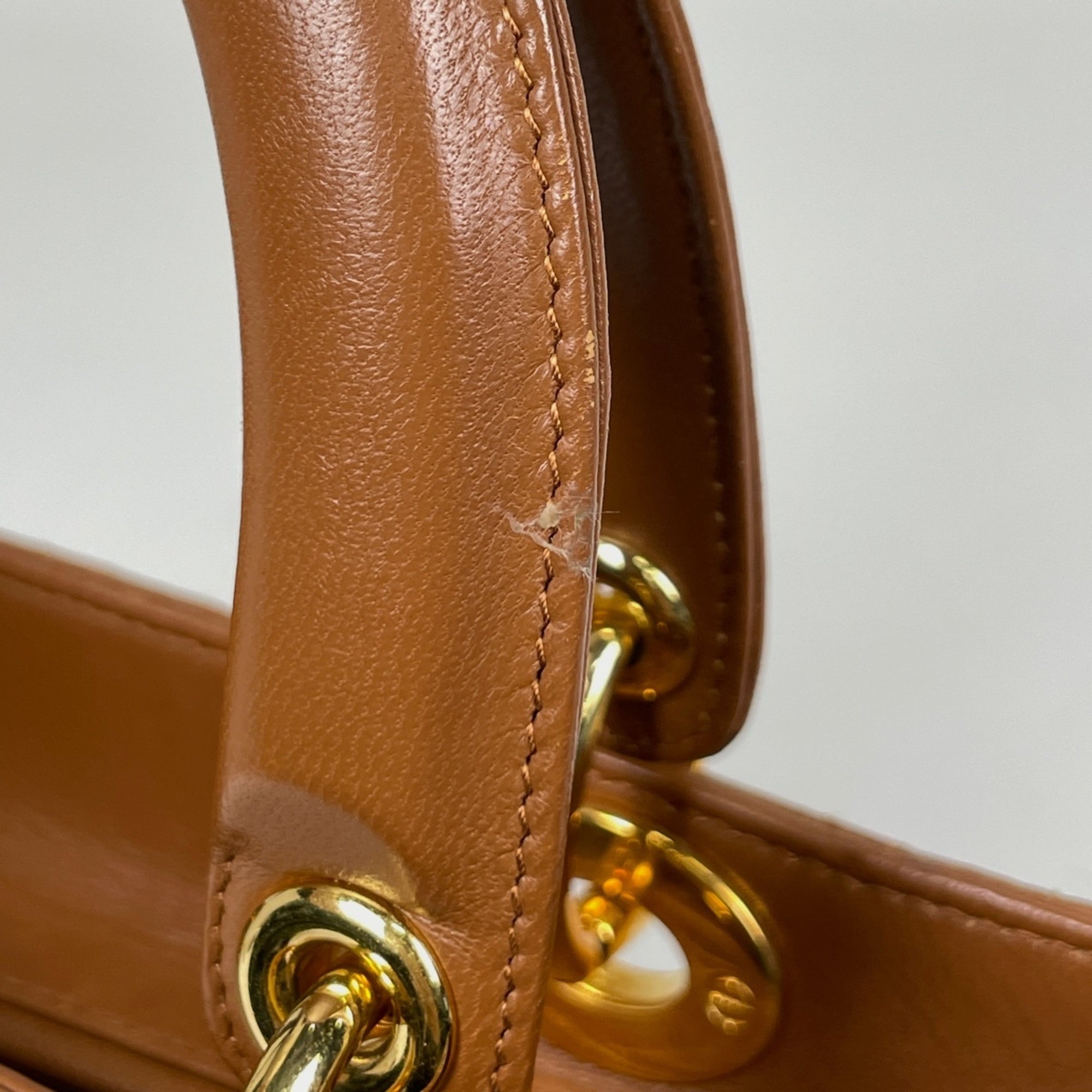 Christian Dior Brown Leather Handbag (Pre-Owned)