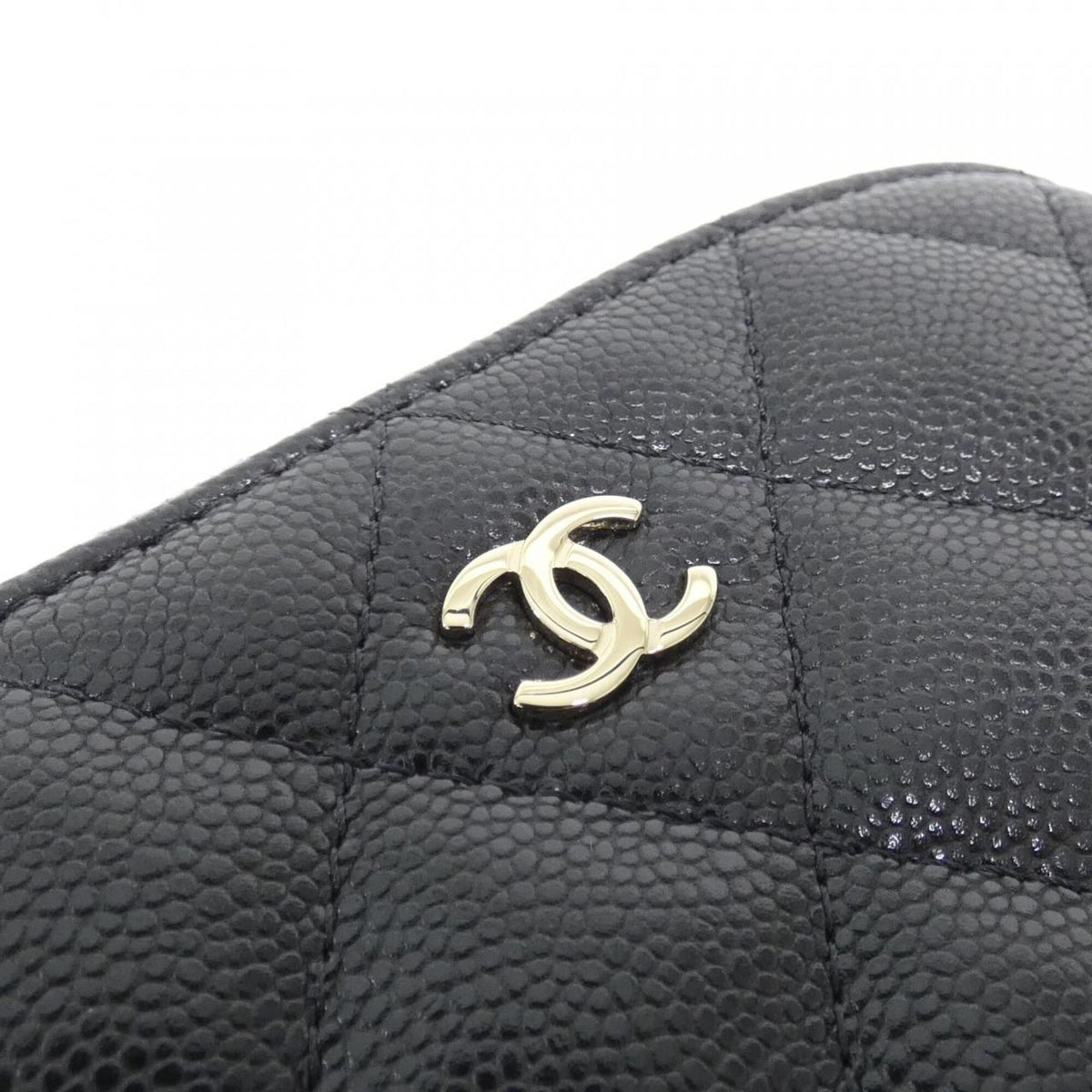 Chanel Black Grained Calfskin Handbag Shoulder Bag (Pre-Owned)