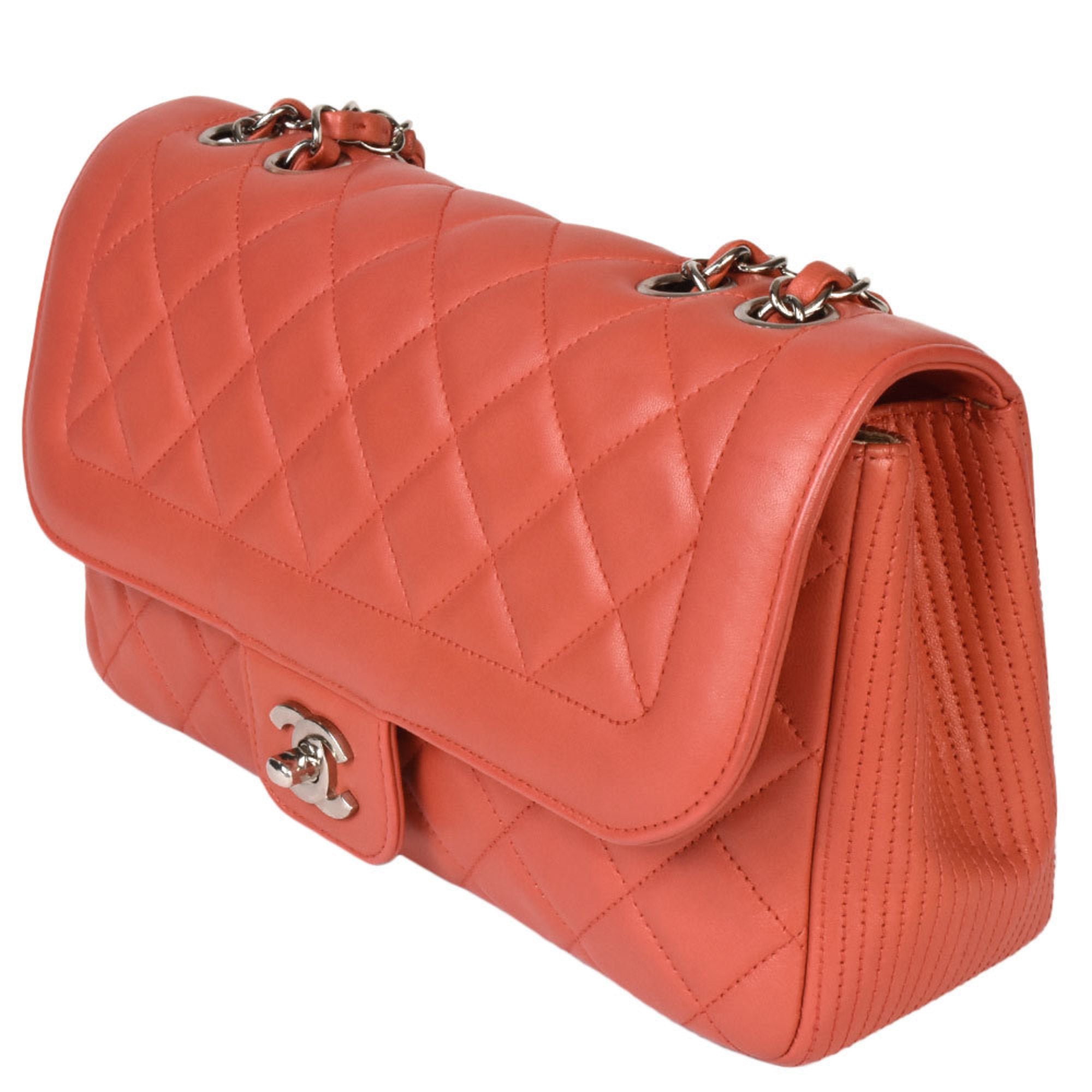 Chanel Pink Suede Shoulder Bag (Pre-Owned)