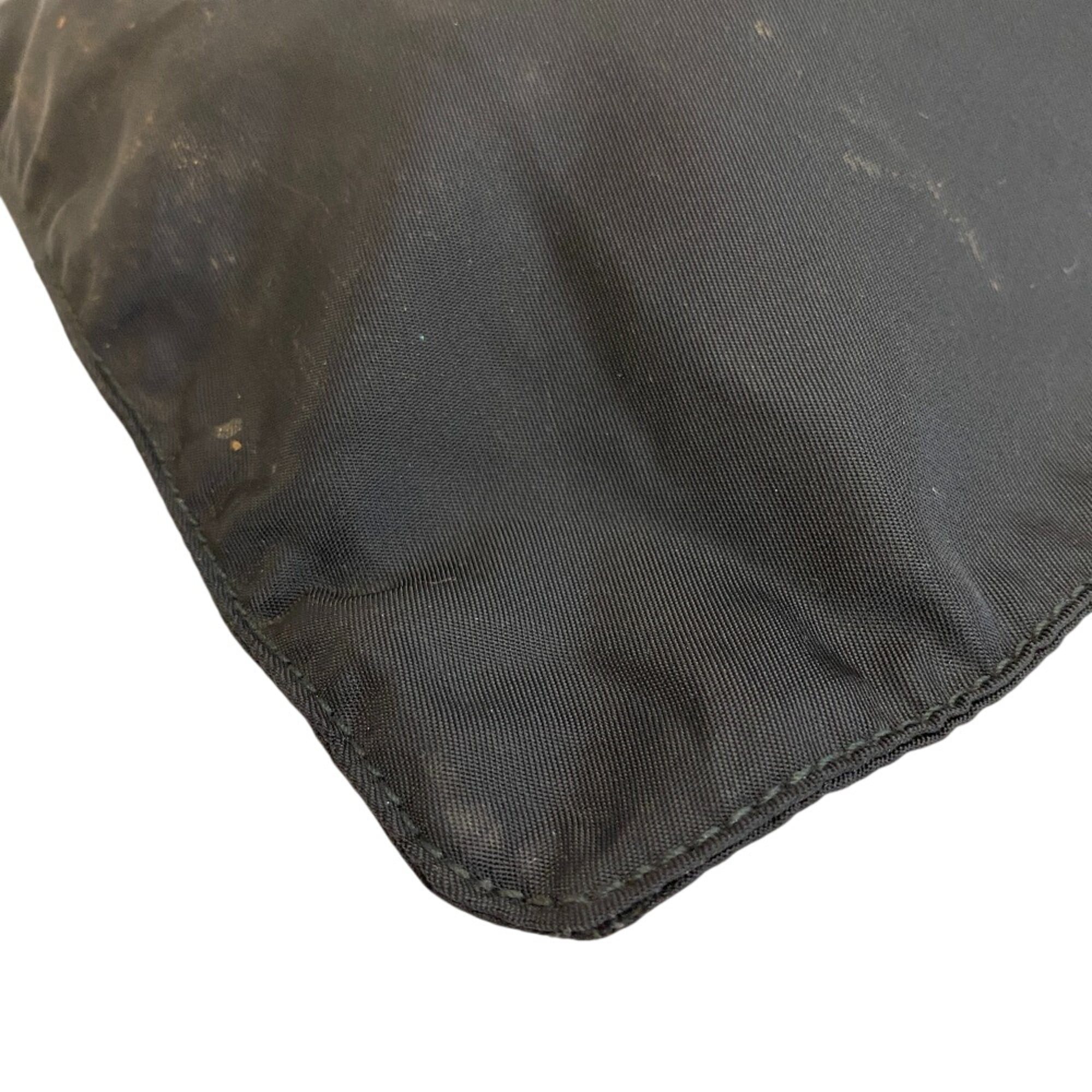 Prada Black Nylon Shoulder Bag (Pre-Owned)