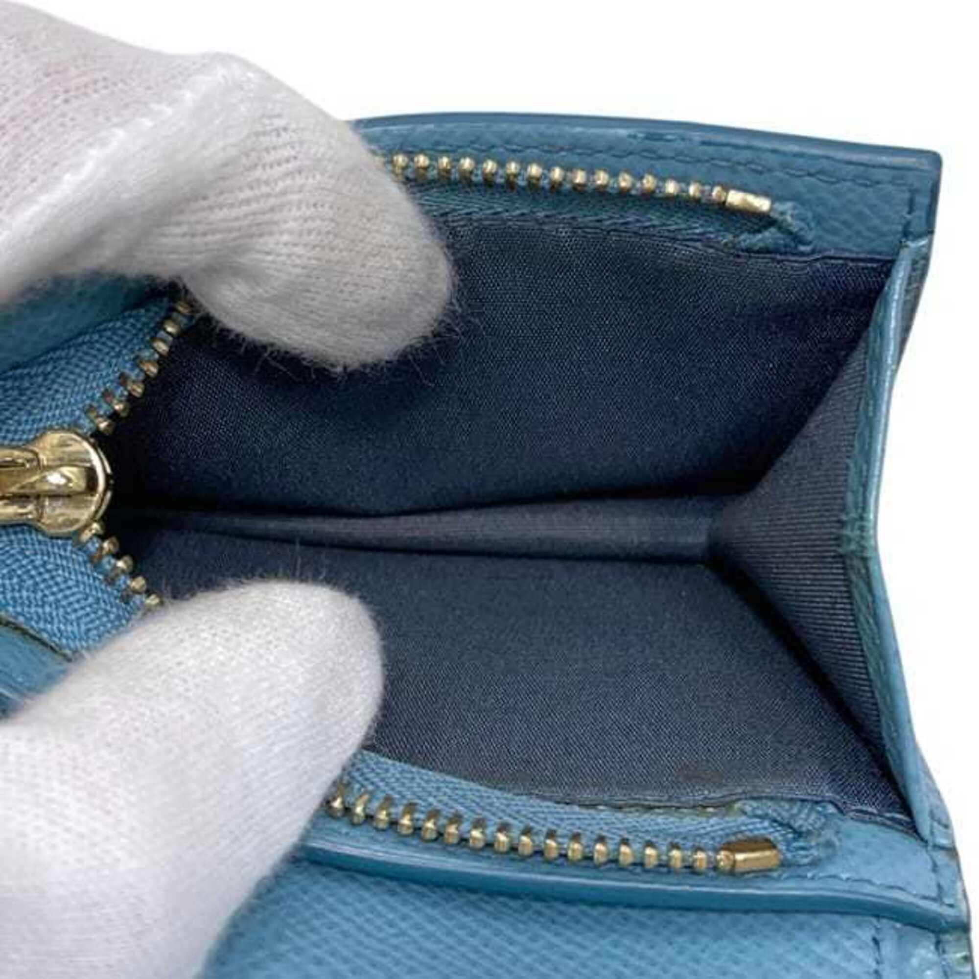 Salvatore Ferragamo Light Blue Leather Wallet (Bi-Fold) (Pre-Owned)