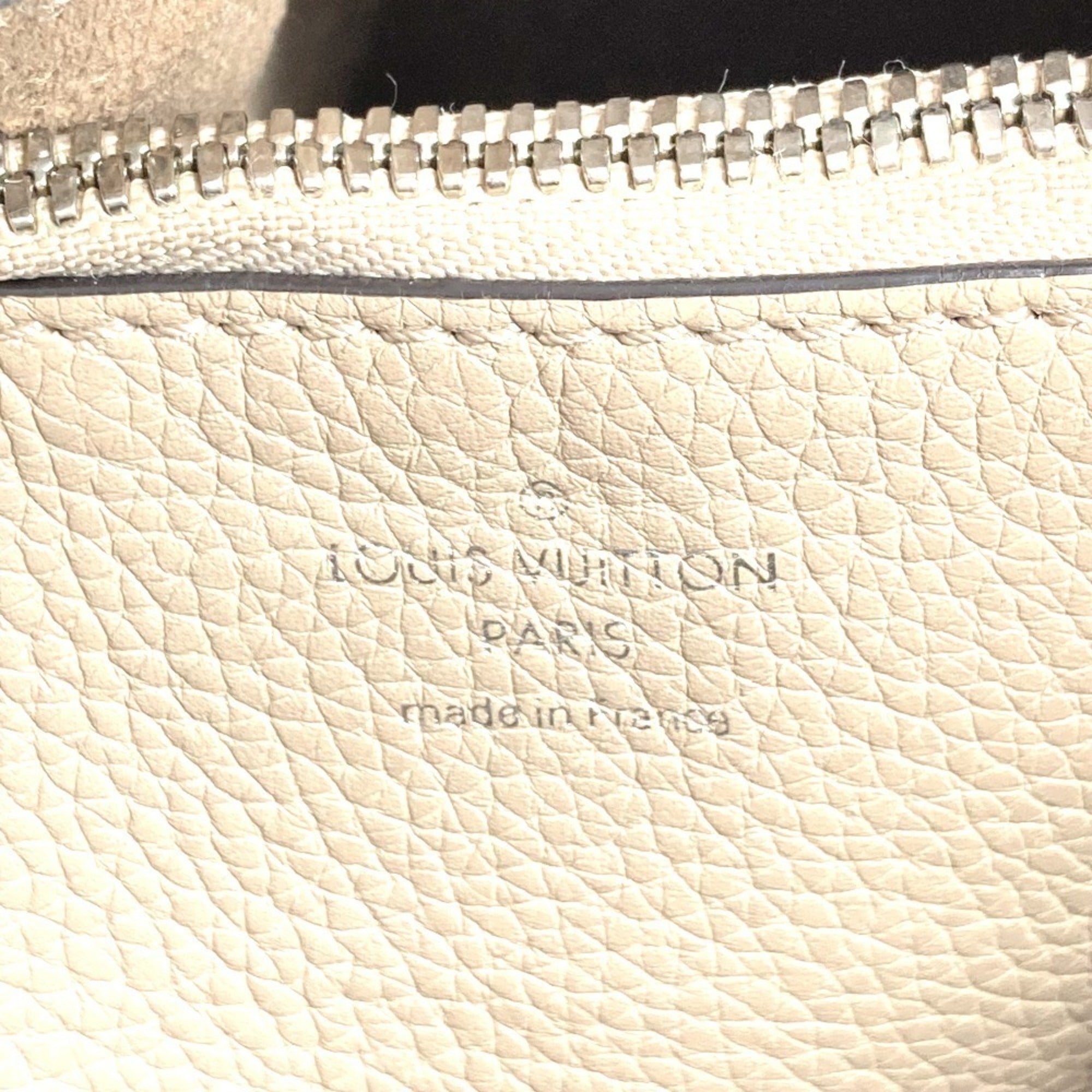 Louis Vuitton Beige Monogram Leather Handbag Shoulder Bag (Pre-Owned)