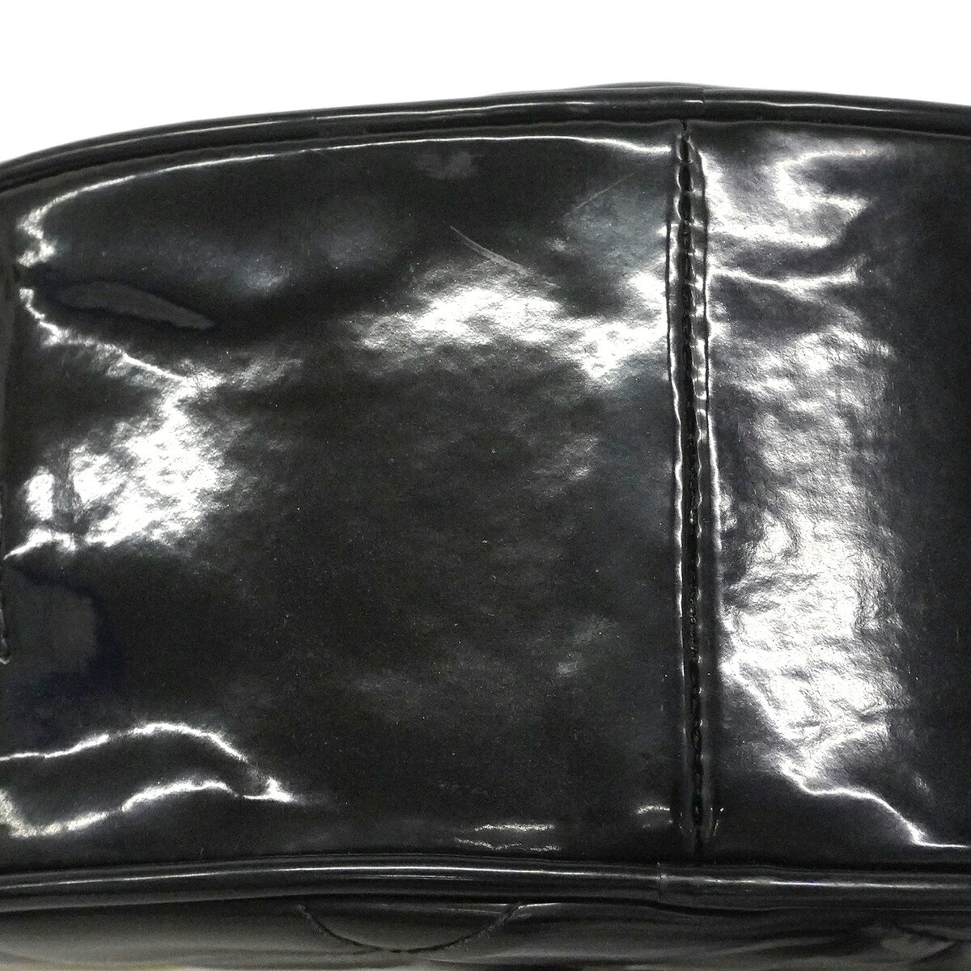 Chanel Black Patent Leather Handbag (Pre-Owned)