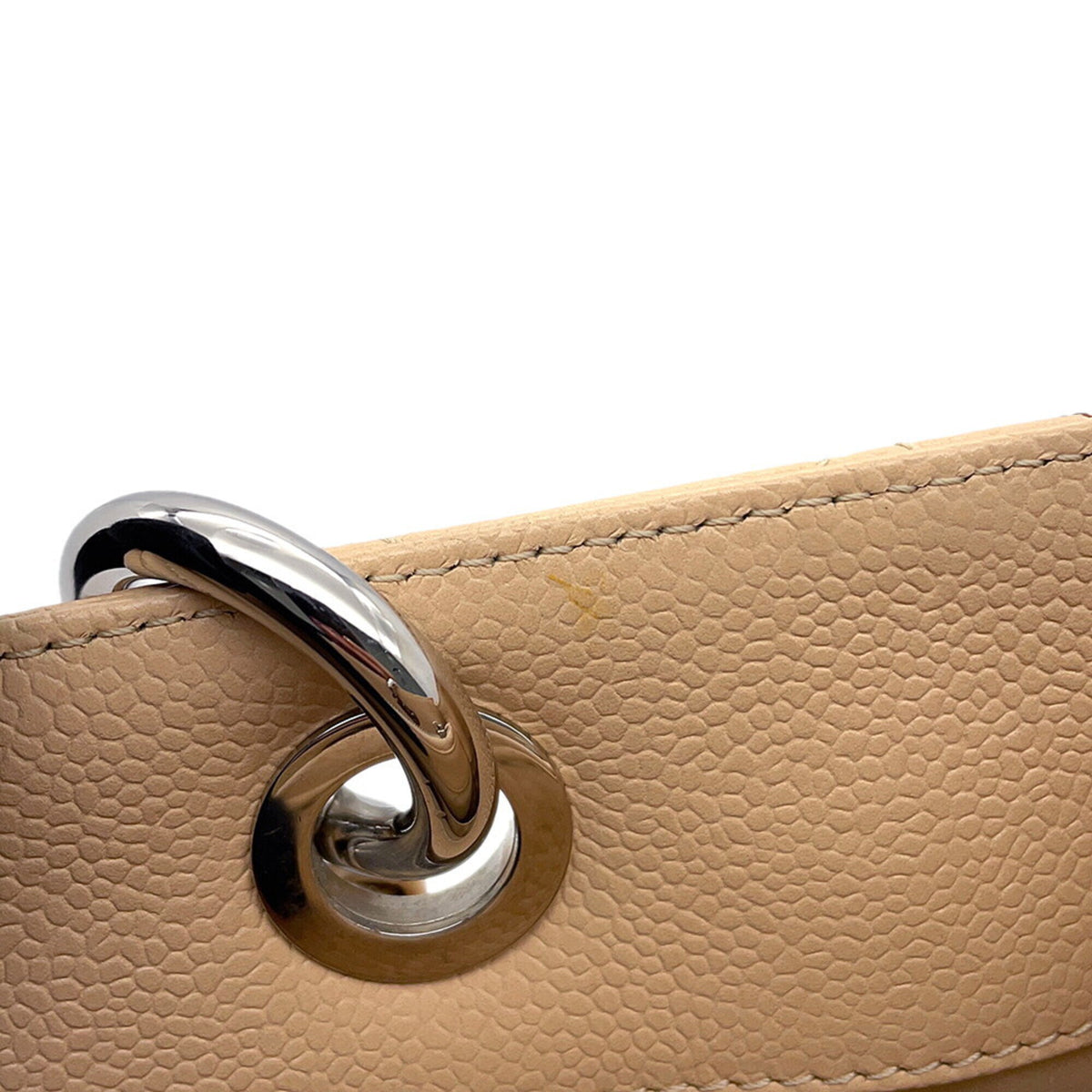 Chanel Matelasse Beige Grained Calfskin Handbag Shoulder Bag (Pre-Owned)