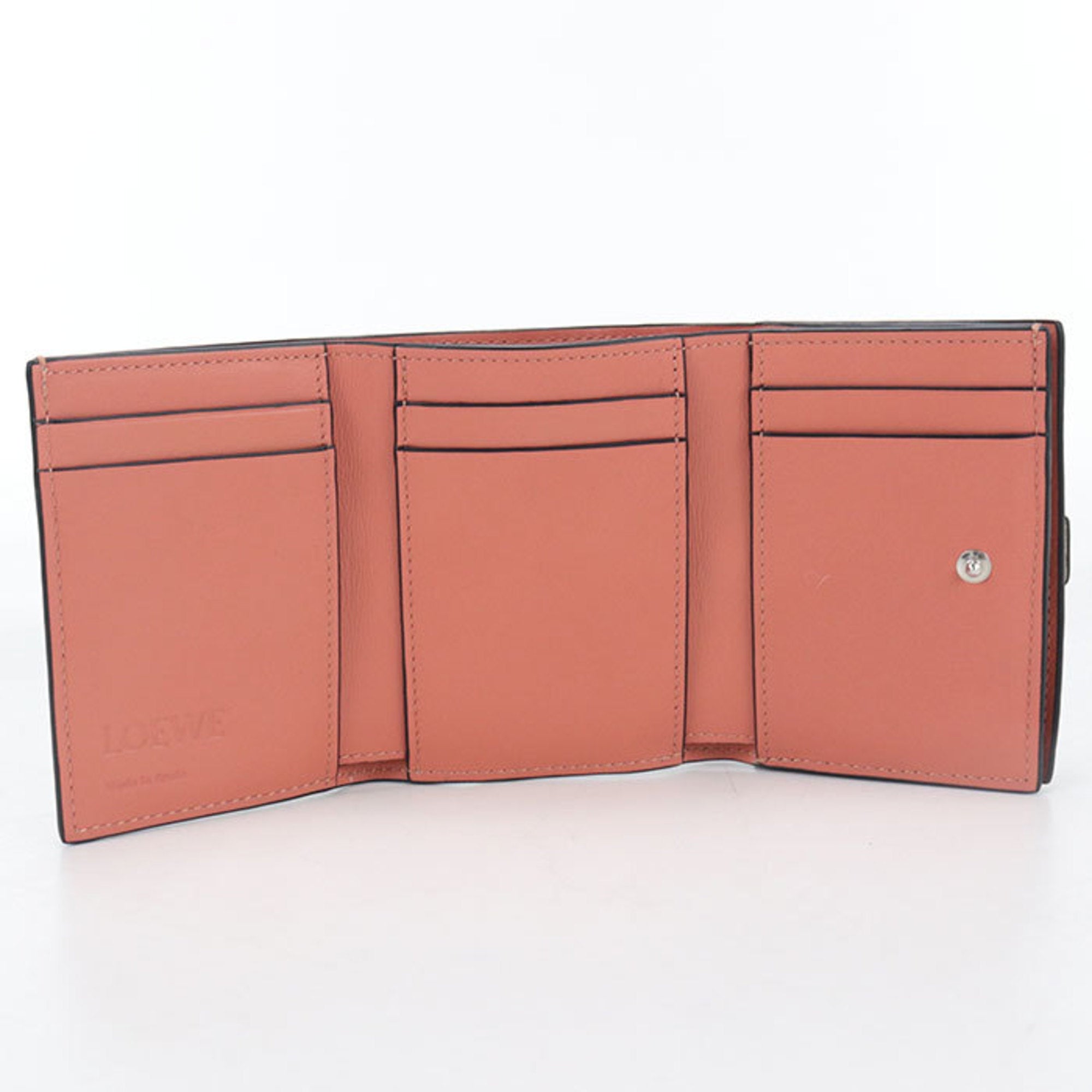 Loewe Beige Leather Wallet (Tri-Fold) (Pre-Owned)