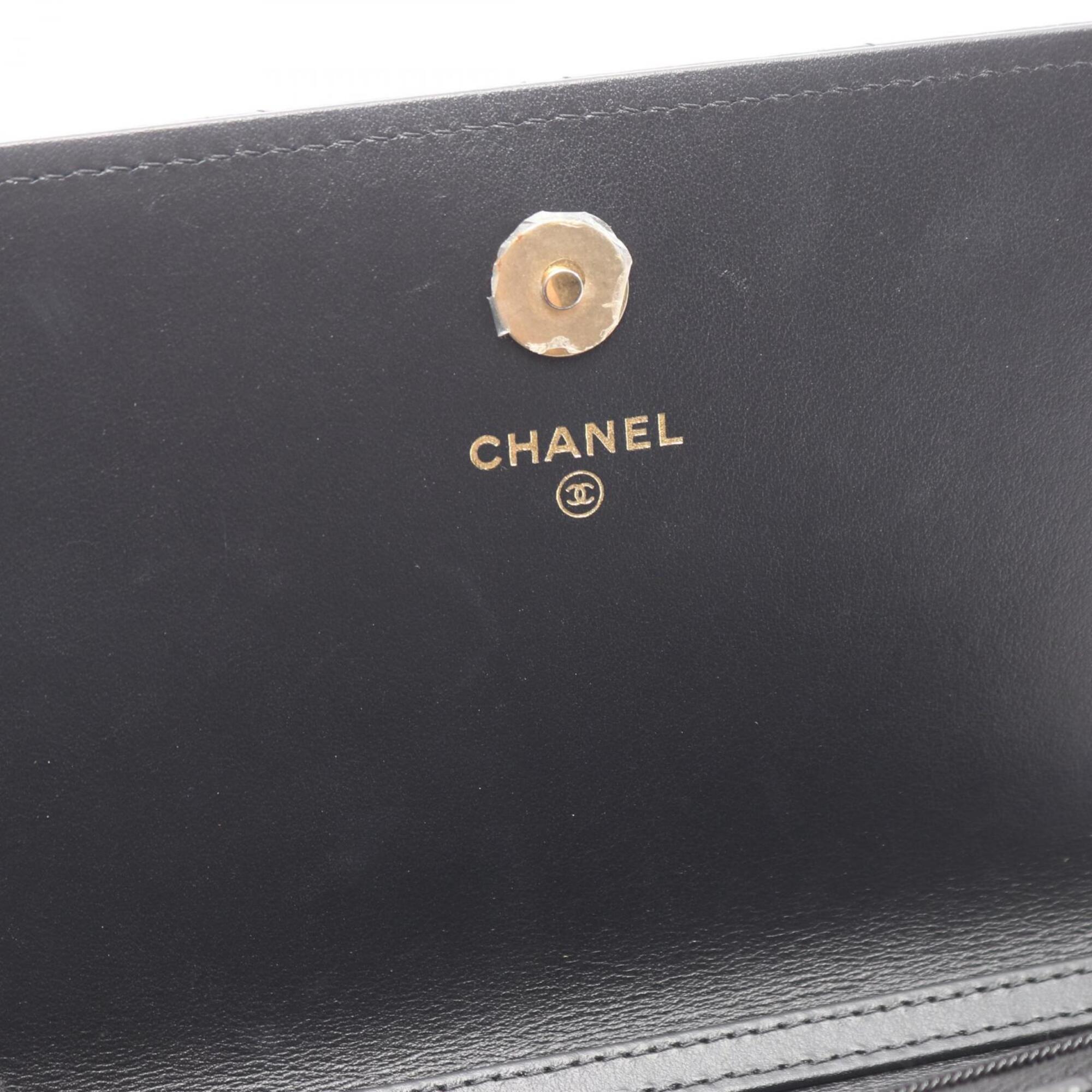 Chanel Matelasse Black Grained Calfskin Handbag Shoulder Bag (Pre-Owned)