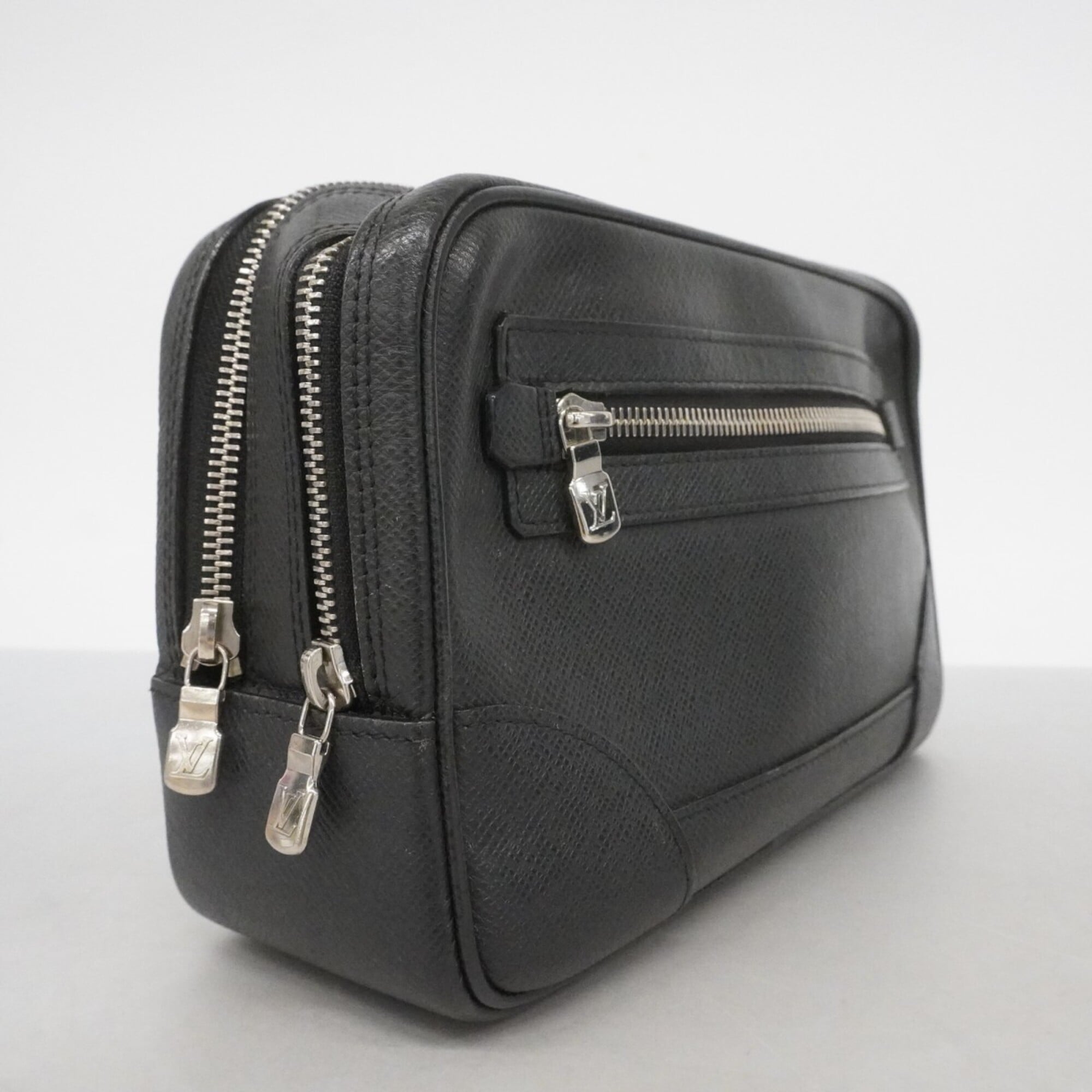 Louis Vuitton Ardoise Clutch Bag (Pre-Owned)