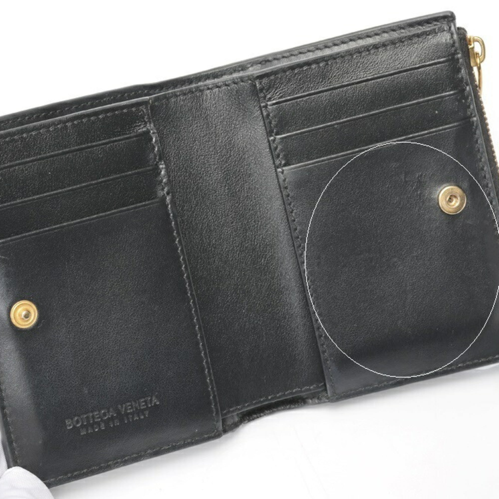 Bottega Veneta Black Leather Wallet (Bi-Fold) (Pre-Owned)