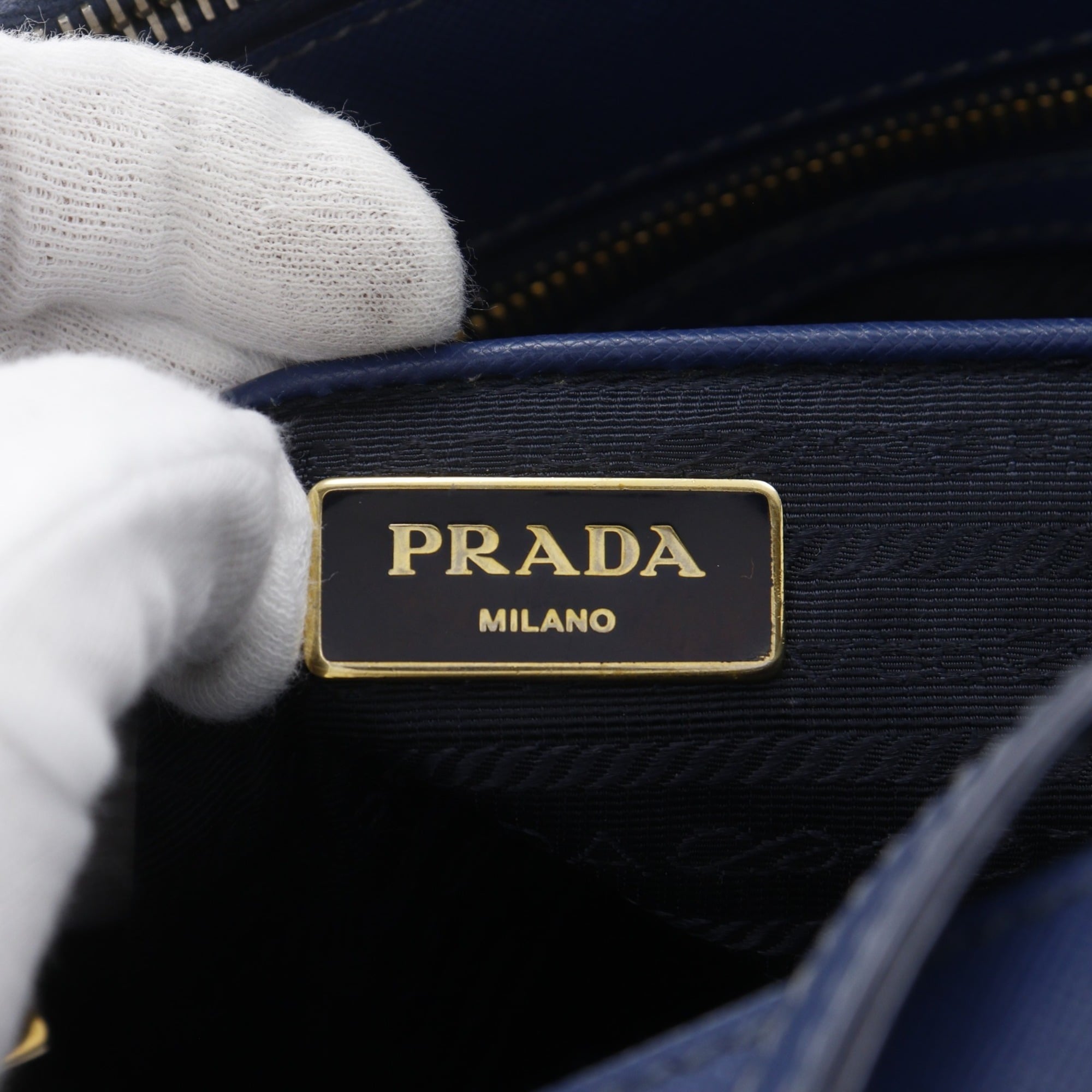 Prada Blue Saffiano Tote Bag (Pre-Owned)