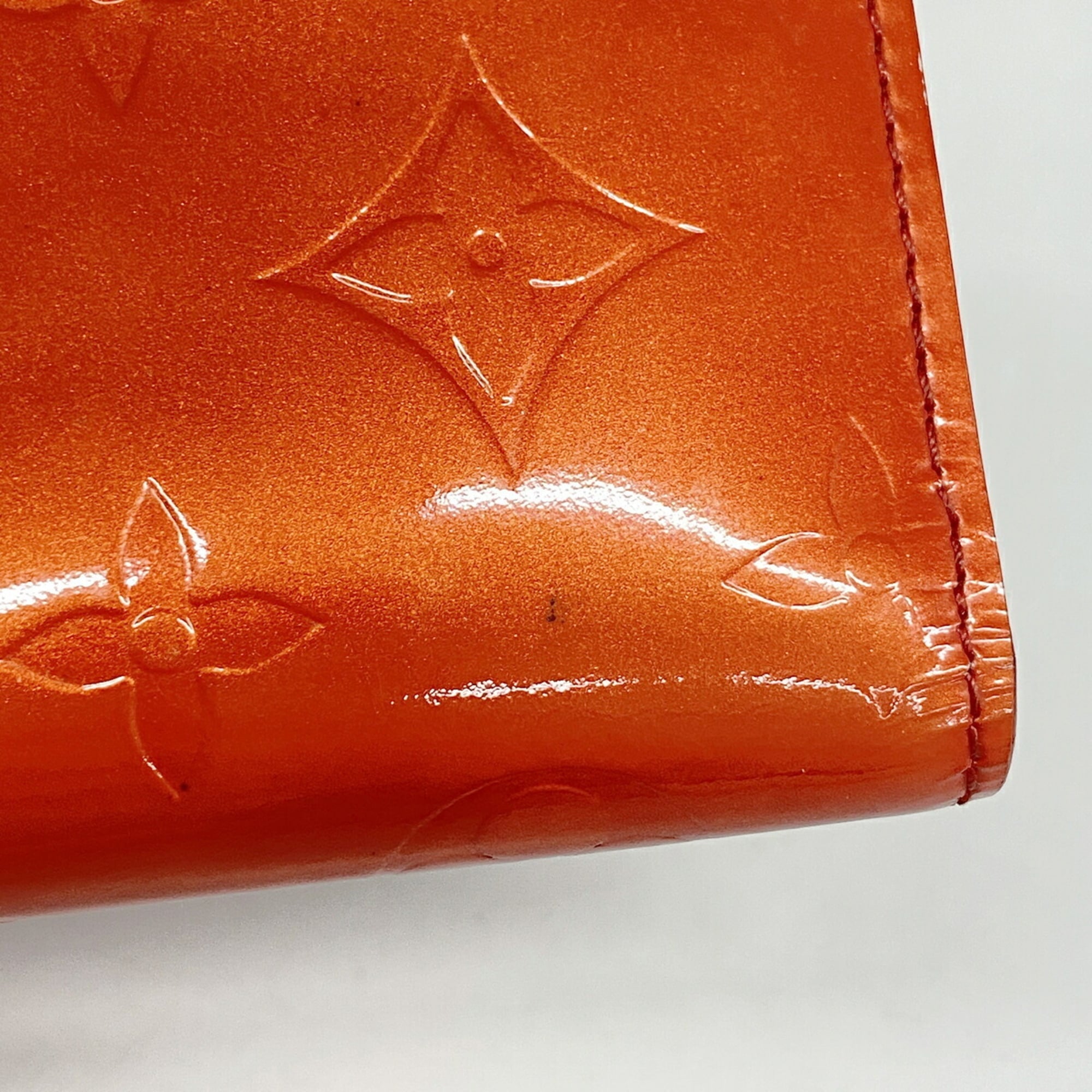 Louis Vuitton Rouge Wallet (Bi-Fold) (Pre-Owned)