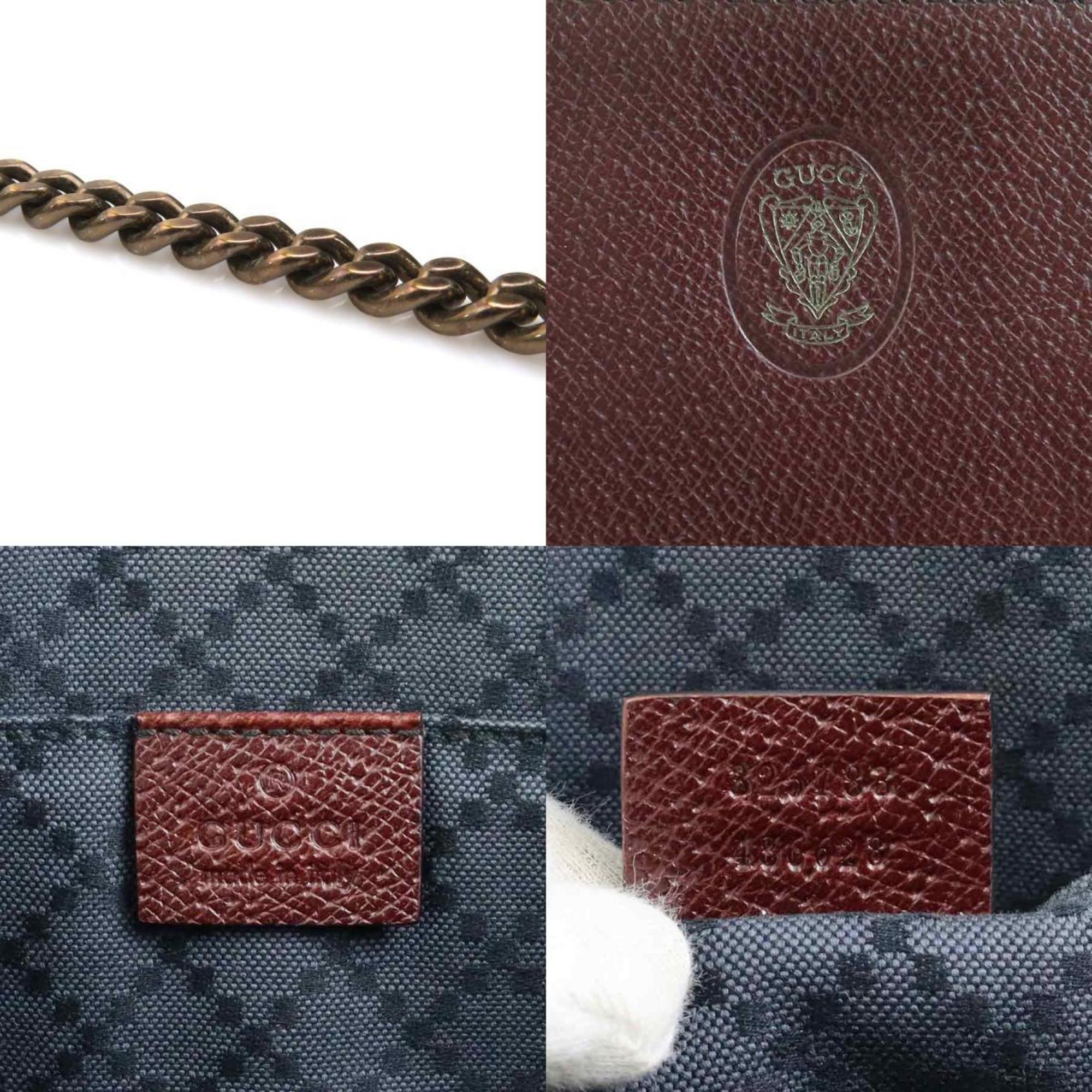 Gucci Bordeaux Leather Clutch Bag (Pre-Owned)