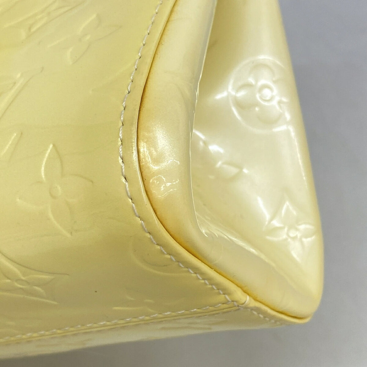 Louis Vuitton Pearl Handbag (Pre-Owned)