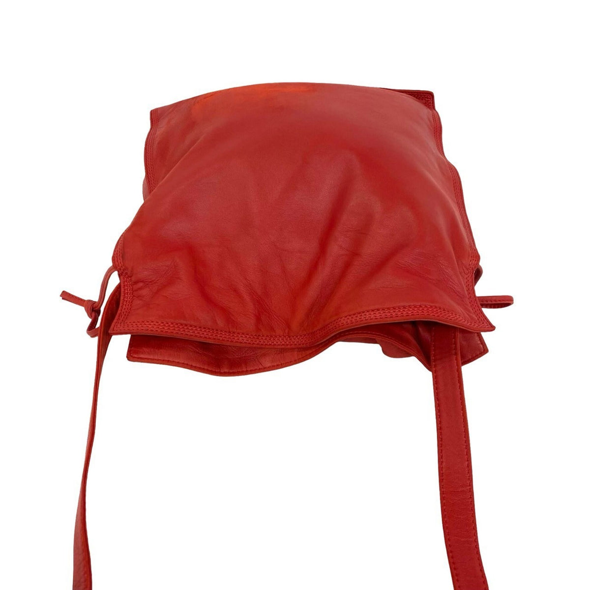 Loewe Red Color Leather Shoulder Bag (Pre-Owned)