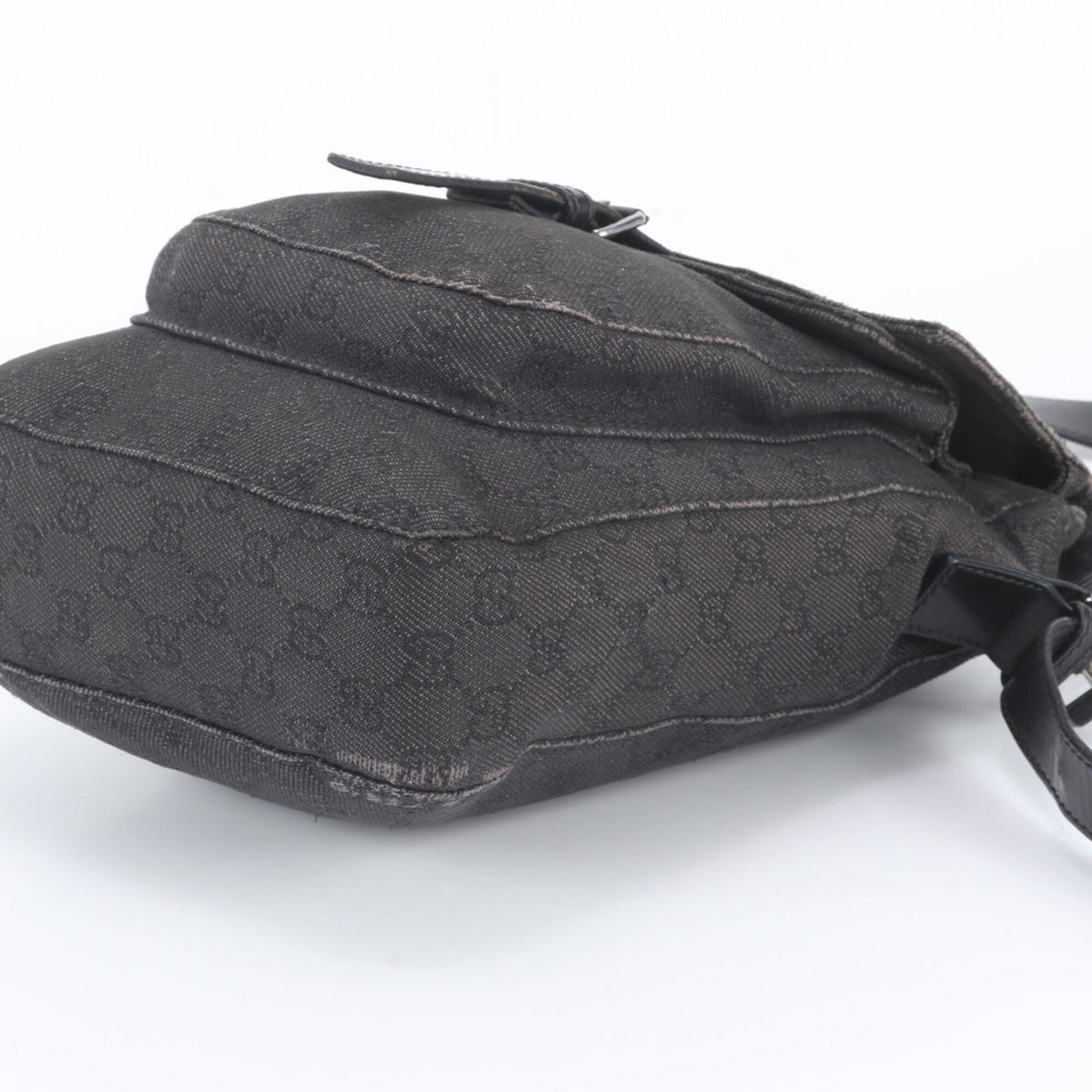 Gucci Black Leather Canvas Crossbody Bag Shoulder Bag (Pre-Owned)