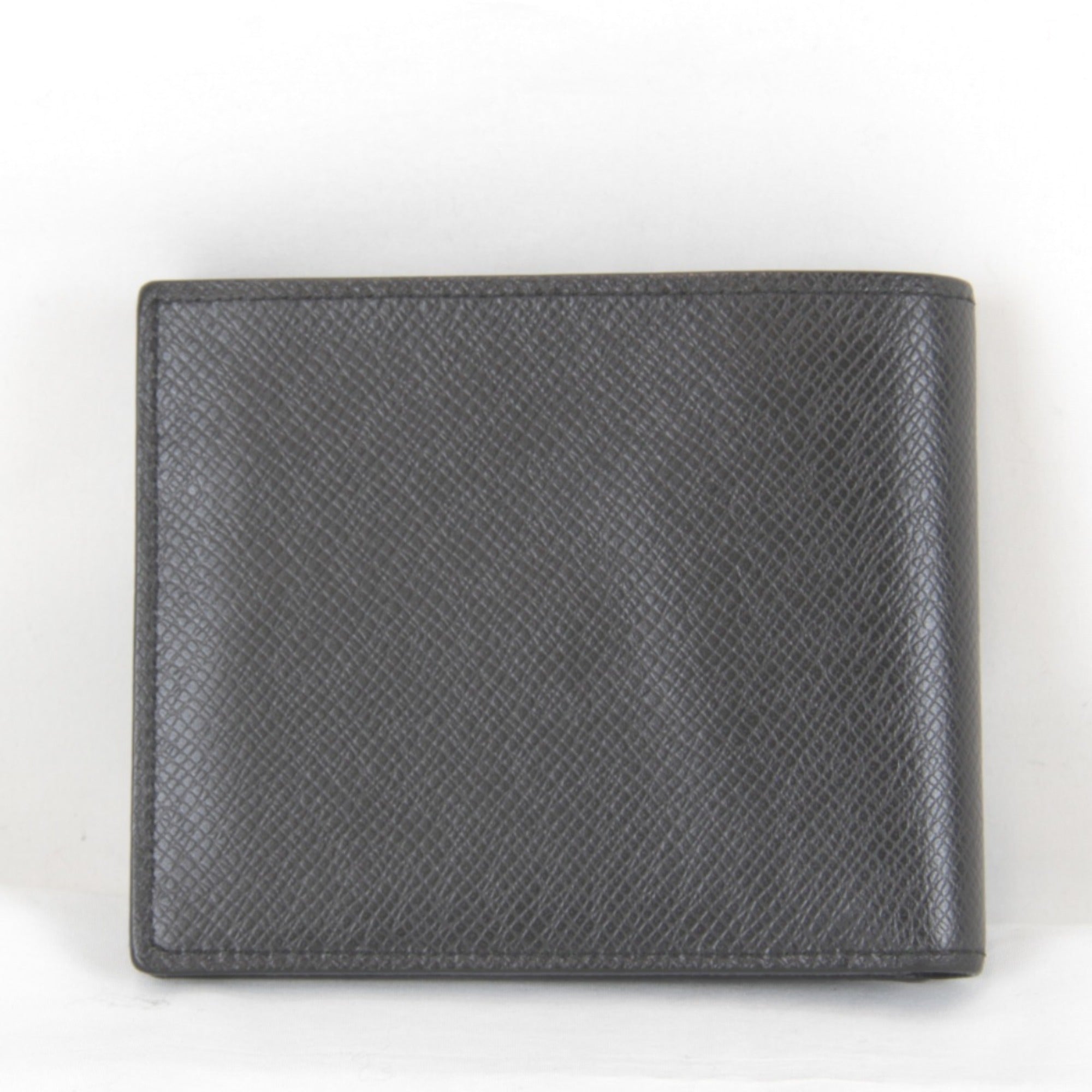 Louis Vuitton Taiga Black Taiga Leather Wallet (Bi-Fold) (Pre-Owned)