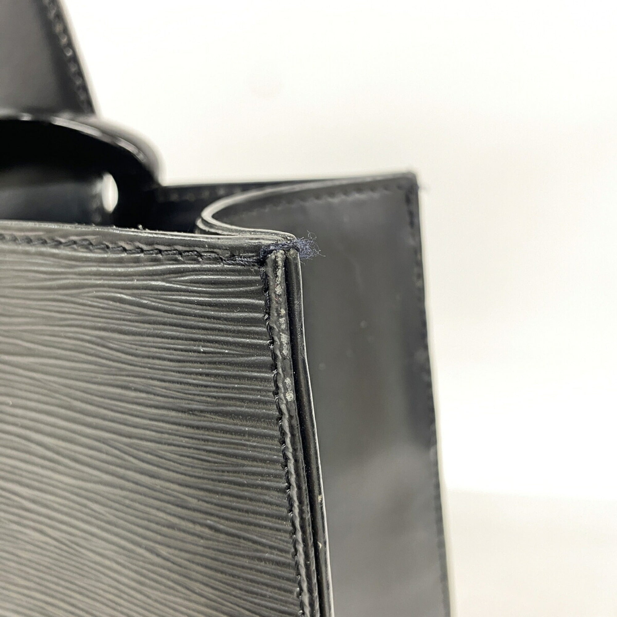 Louis Vuitton Noir Tote Bag (Pre-Owned)
