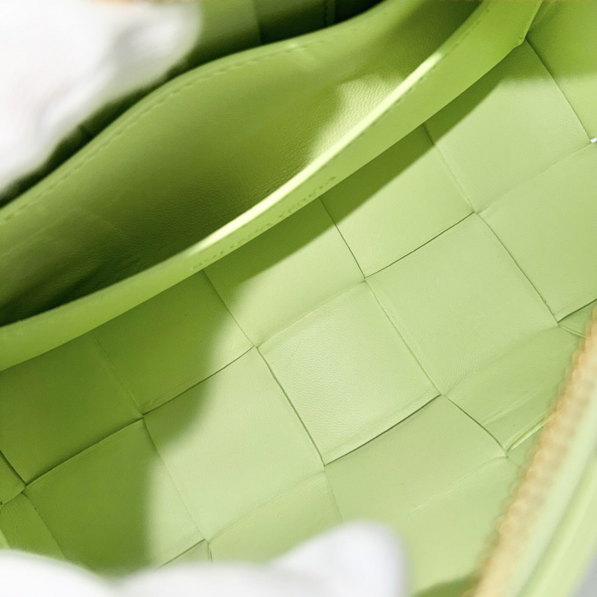 Bottega Veneta Light Green Leather Handbag Shoulder Bag (Pre-Owned)