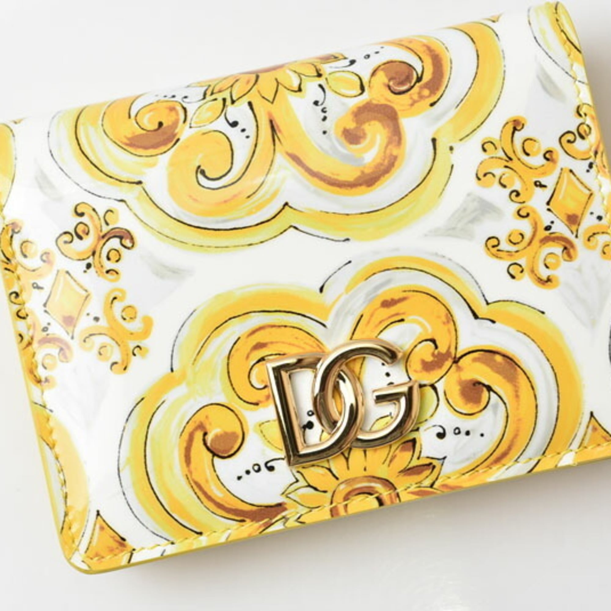 Dolce & Gabbana Yellow Leather Wallet (Bi-Fold) (Pre-Owned)