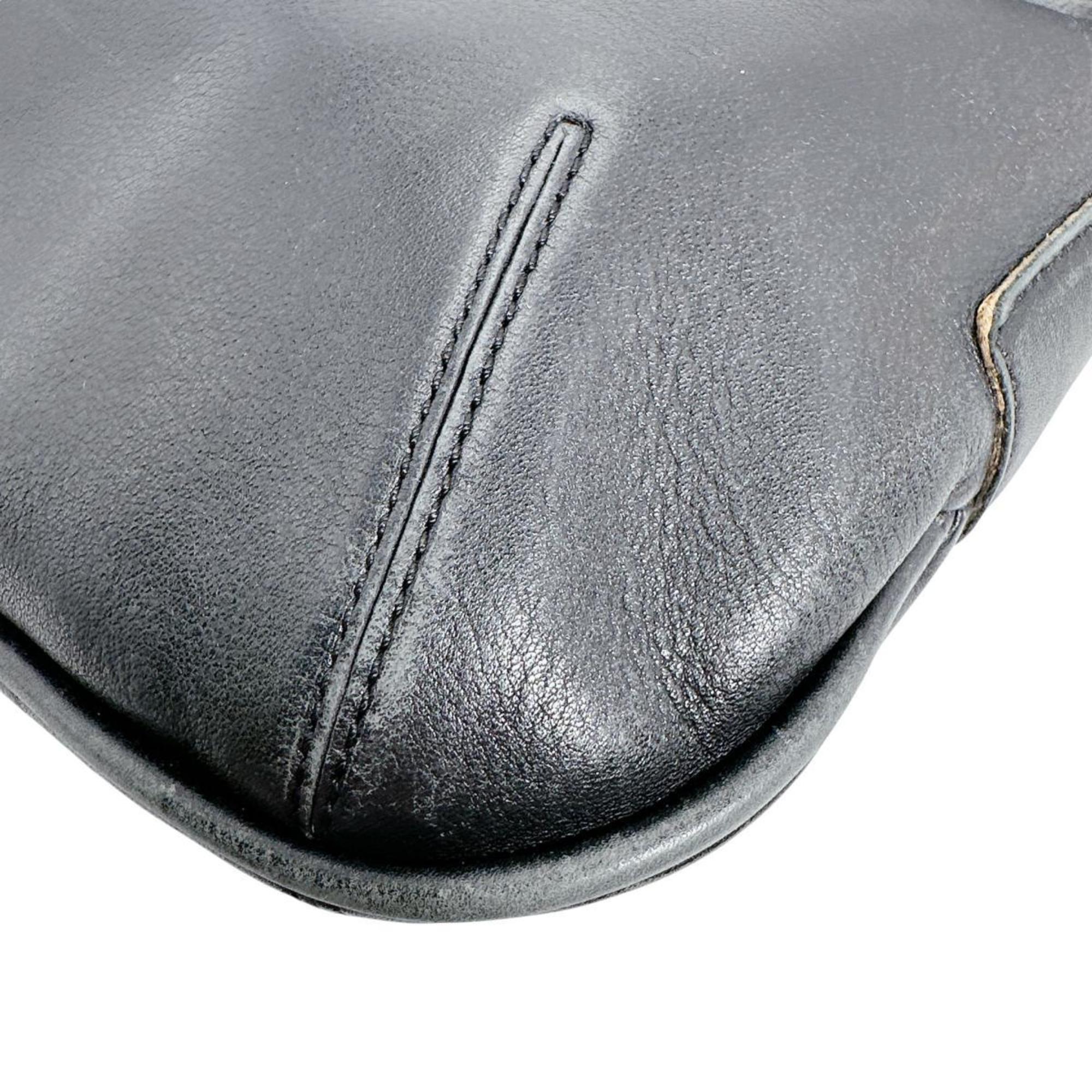 Coach Black Leather Shoulder Bag (Pre-Owned)