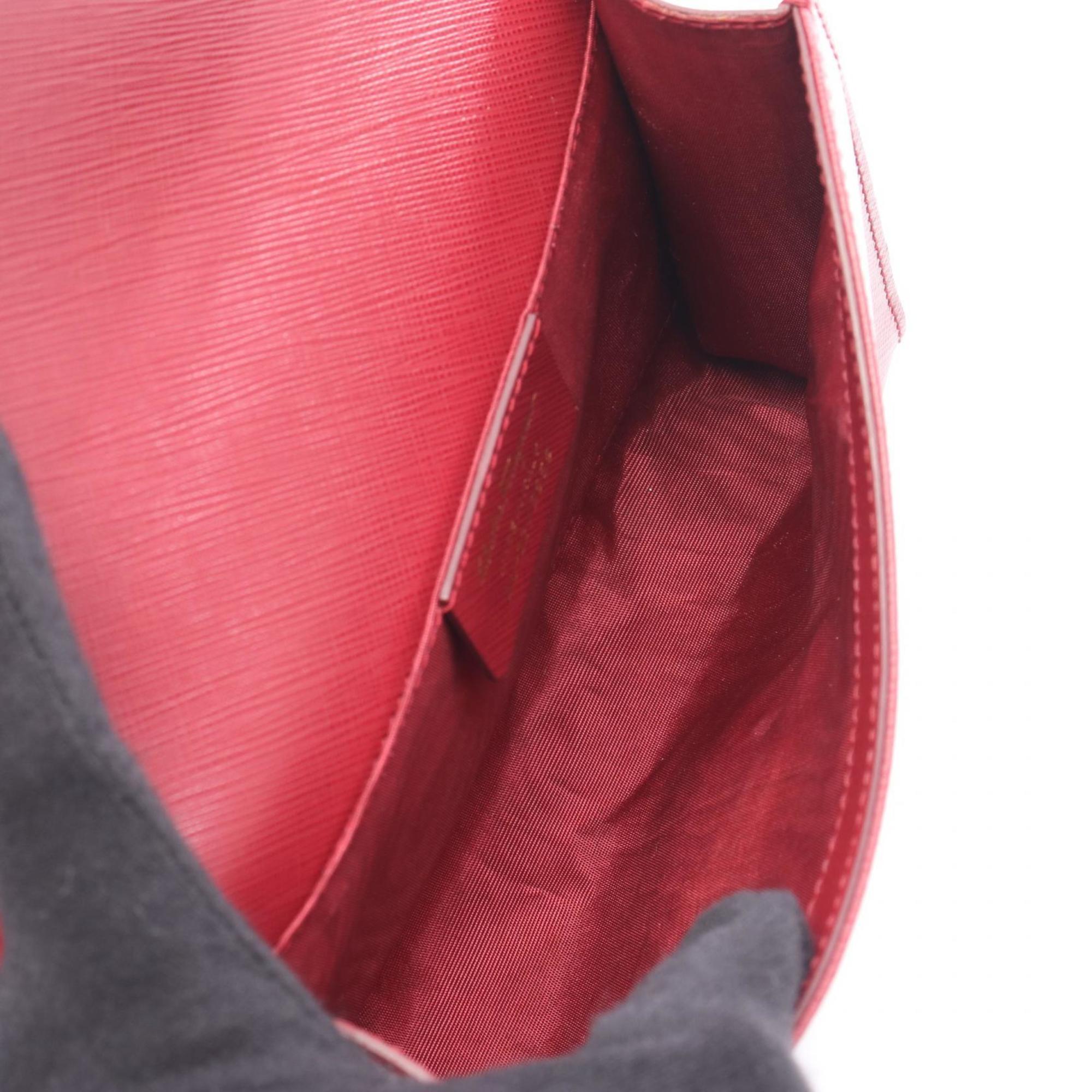 Salvatore Ferragamo Red Color Leather Shoulder Bag (Pre-Owned)