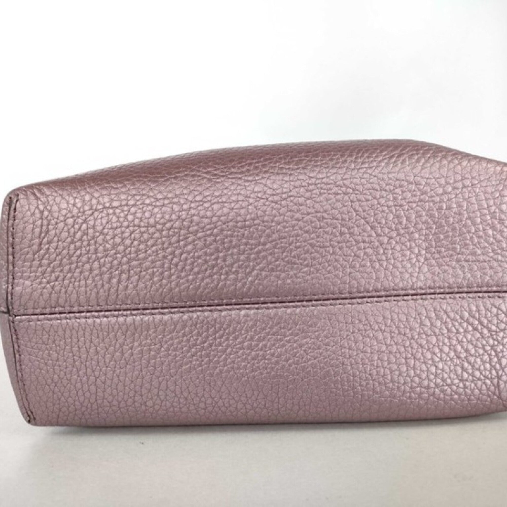 Fendi Metallic Purple Leather Handbag Shoulder Bag (Pre-Owned)