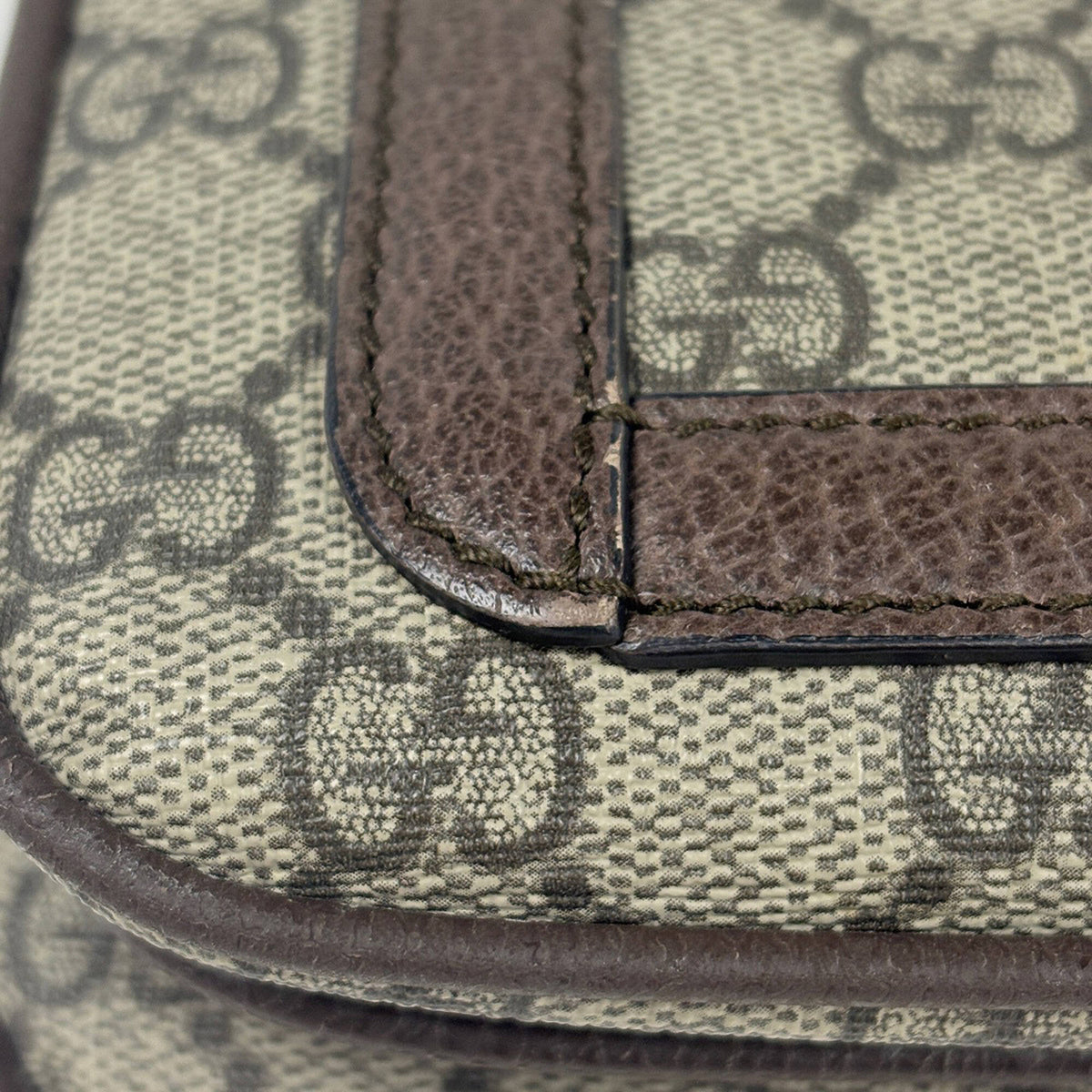Gucci Brown Gg Supreme Shoulder Bag (Pre-Owned)