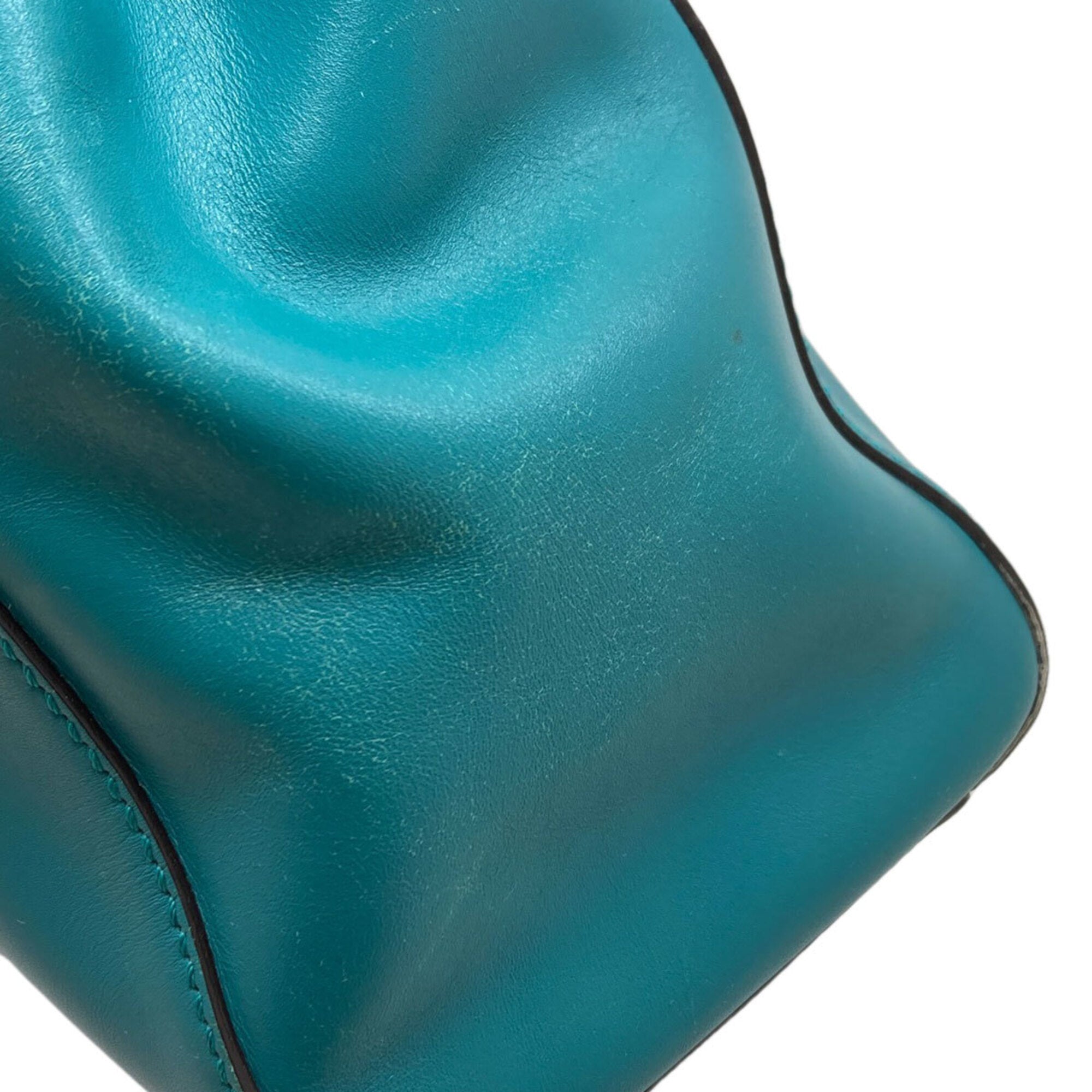 Fendi Turquoise Leather Handbag (Pre-Owned)